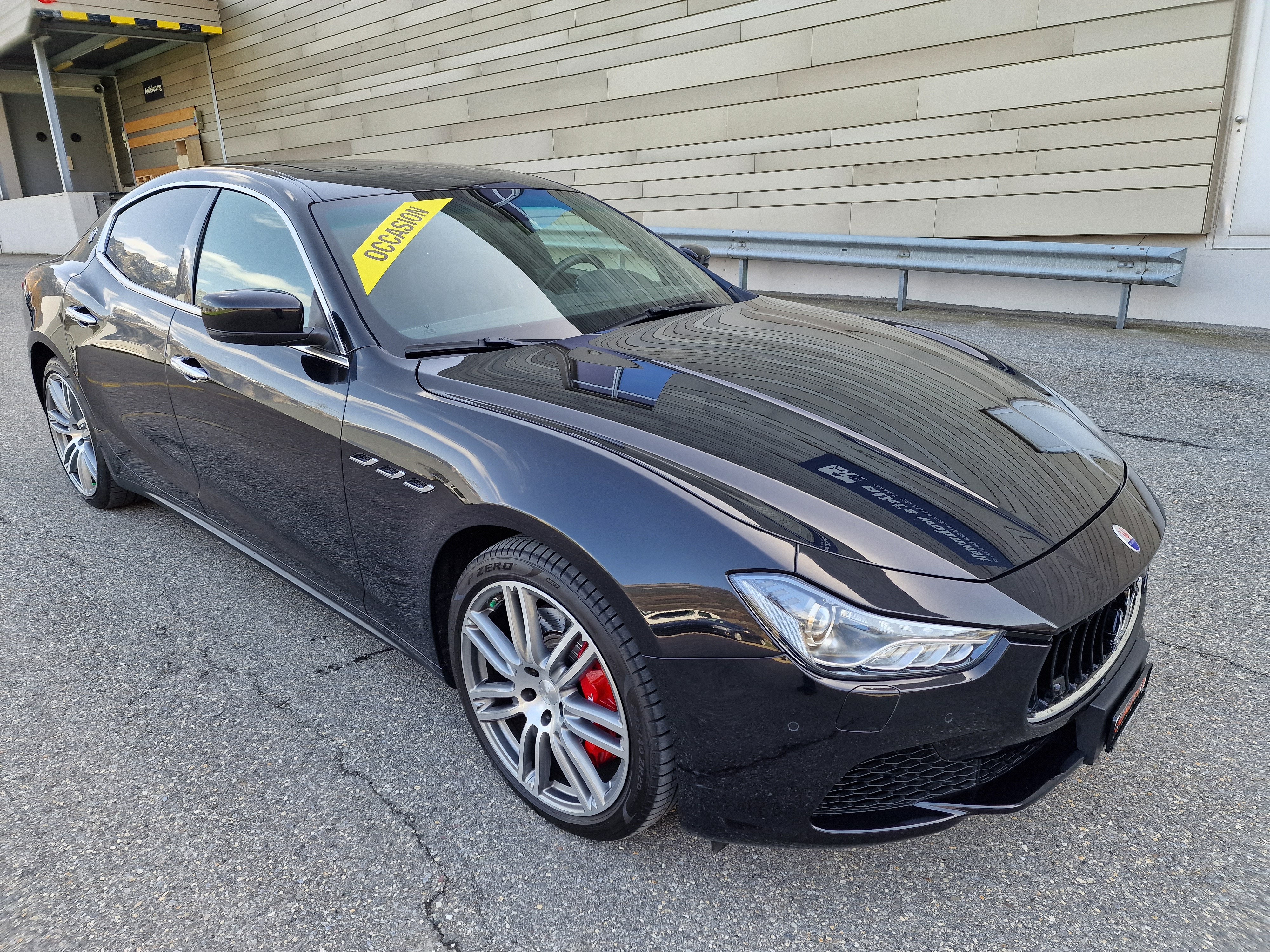 MASERATI Ghibli S Q4 3.0 (Limousine) Maserati MASERATI Ghibli S Q4 3.0 (Limousine)