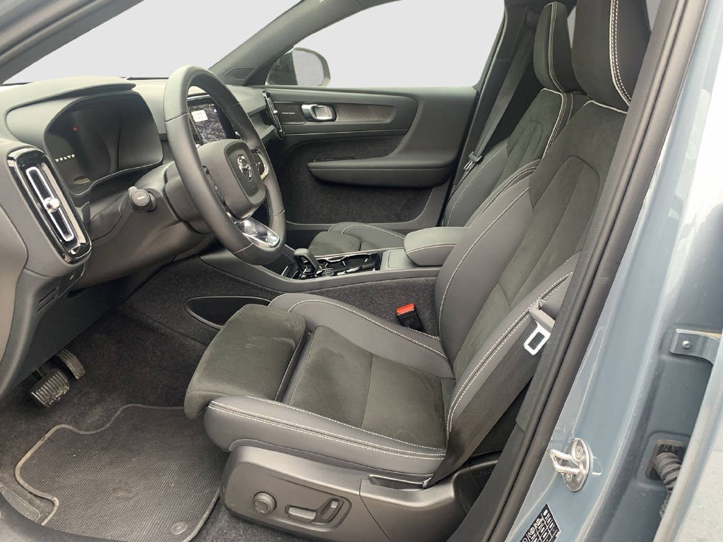 VOLVO C40 P6 Recharge Ultimate-image-9