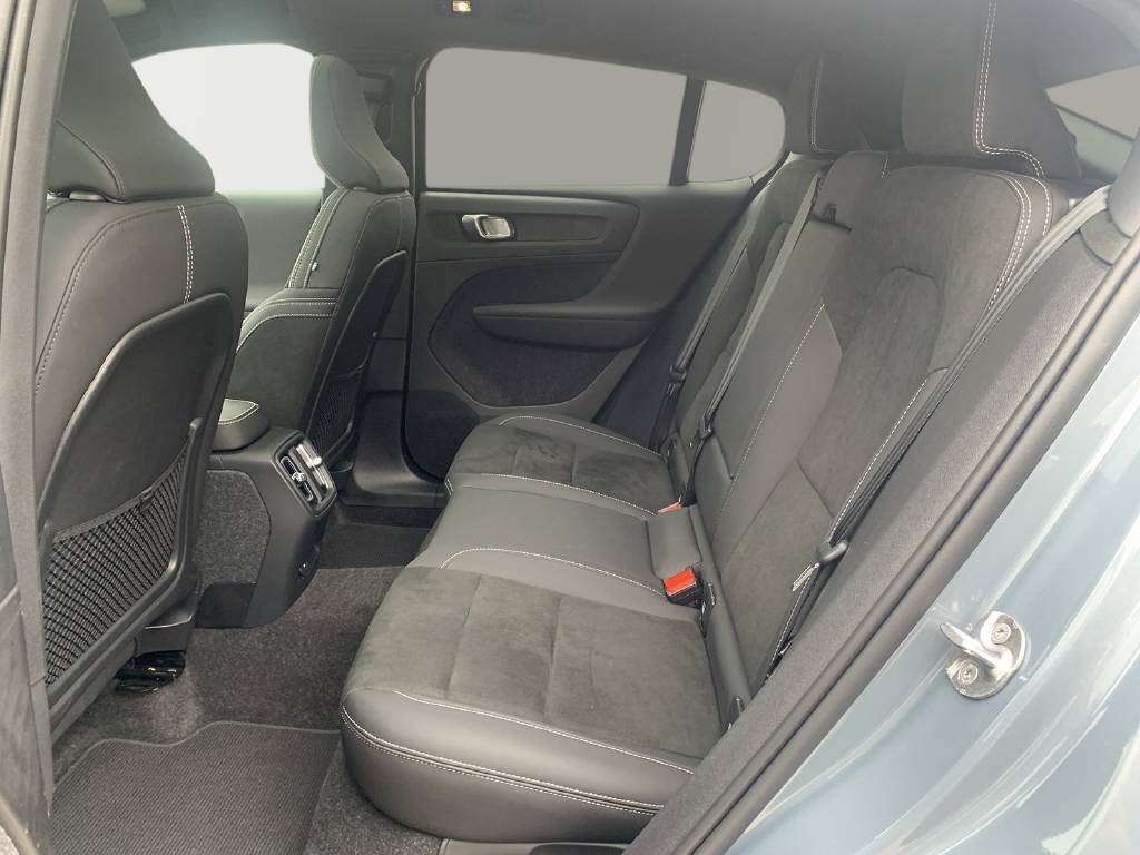VOLVO C40 P6 Recharge Ultimate-image-10