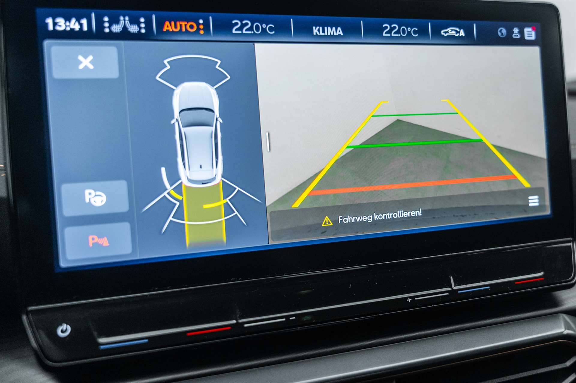 CUPRA Formentor 2.0TSI VZ 4Drive DSG 310PS-image-16