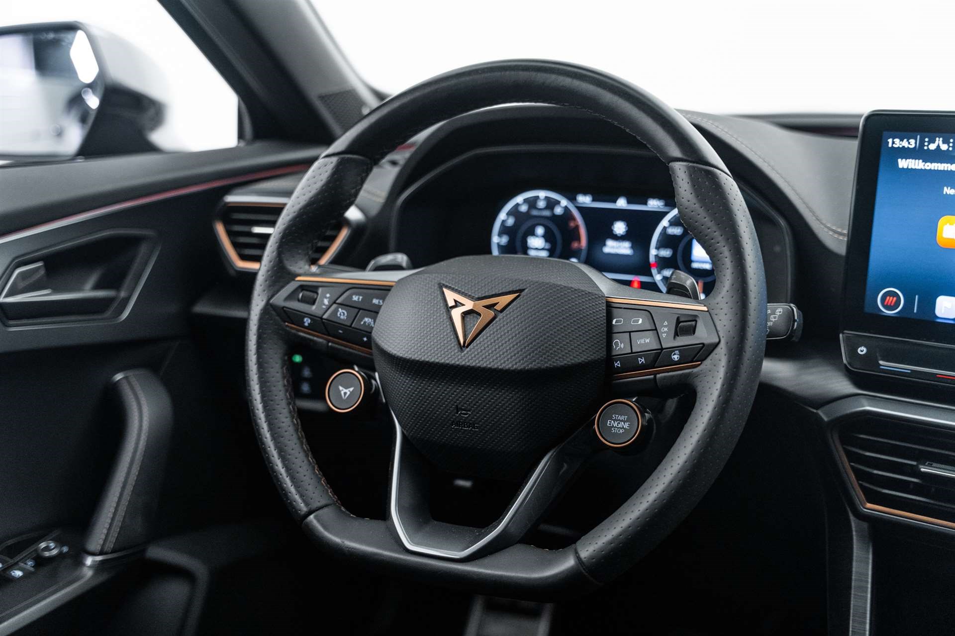 CUPRA Formentor 2.0TSI VZ 4Drive DSG 310PS-image-8