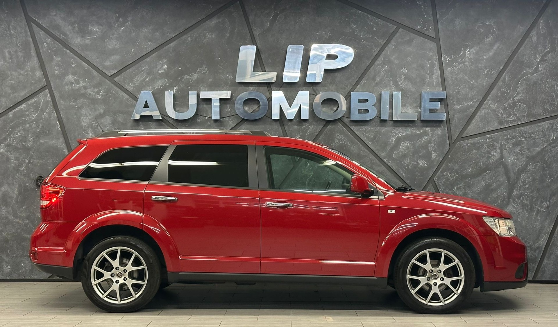 FIAT Freemont 2.0 MJ Lounge AWD Automat-showroom-element-3