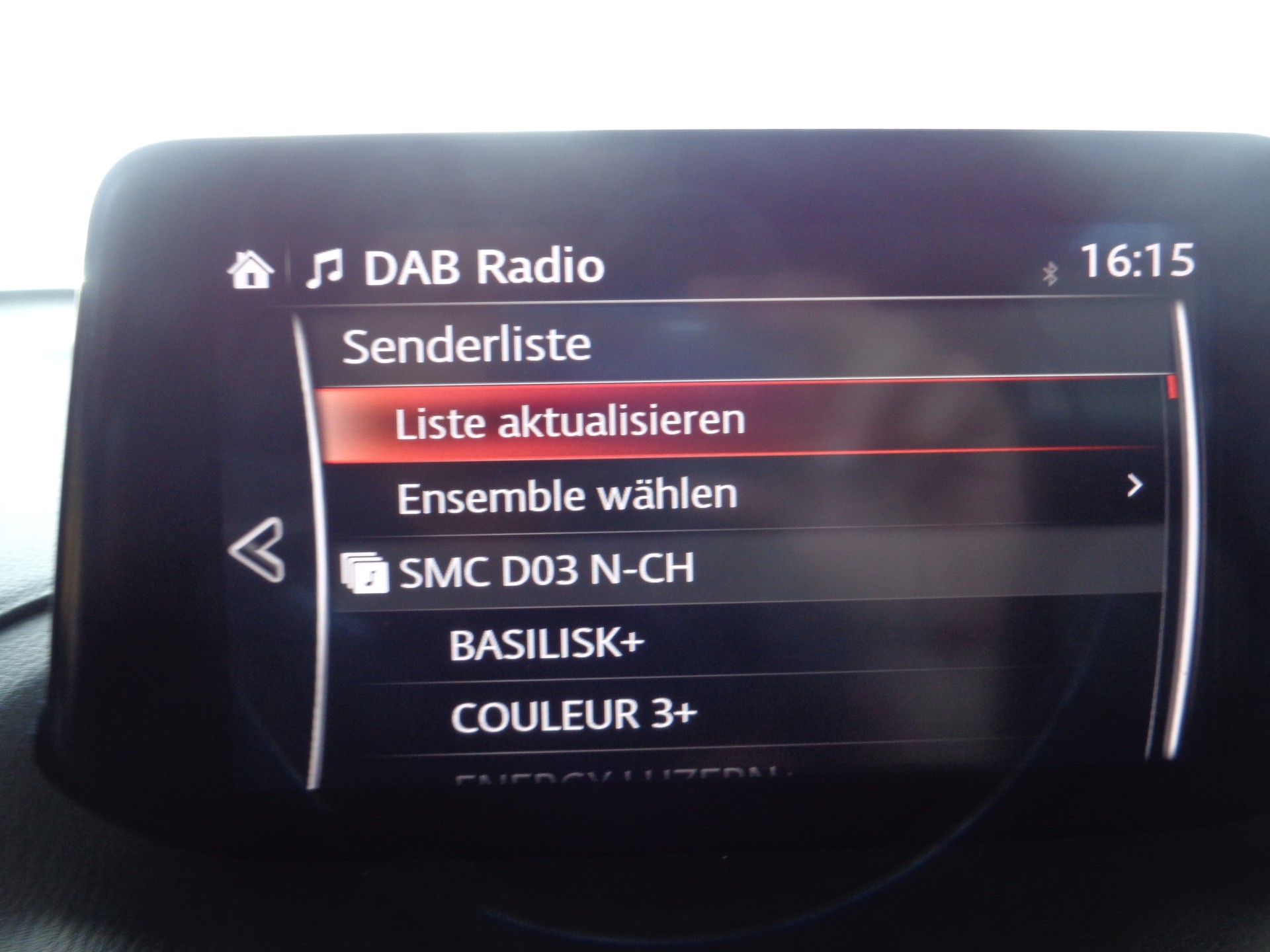 MAZDA 3 SKYACTIV-D 105 Ambition Automat-image-18