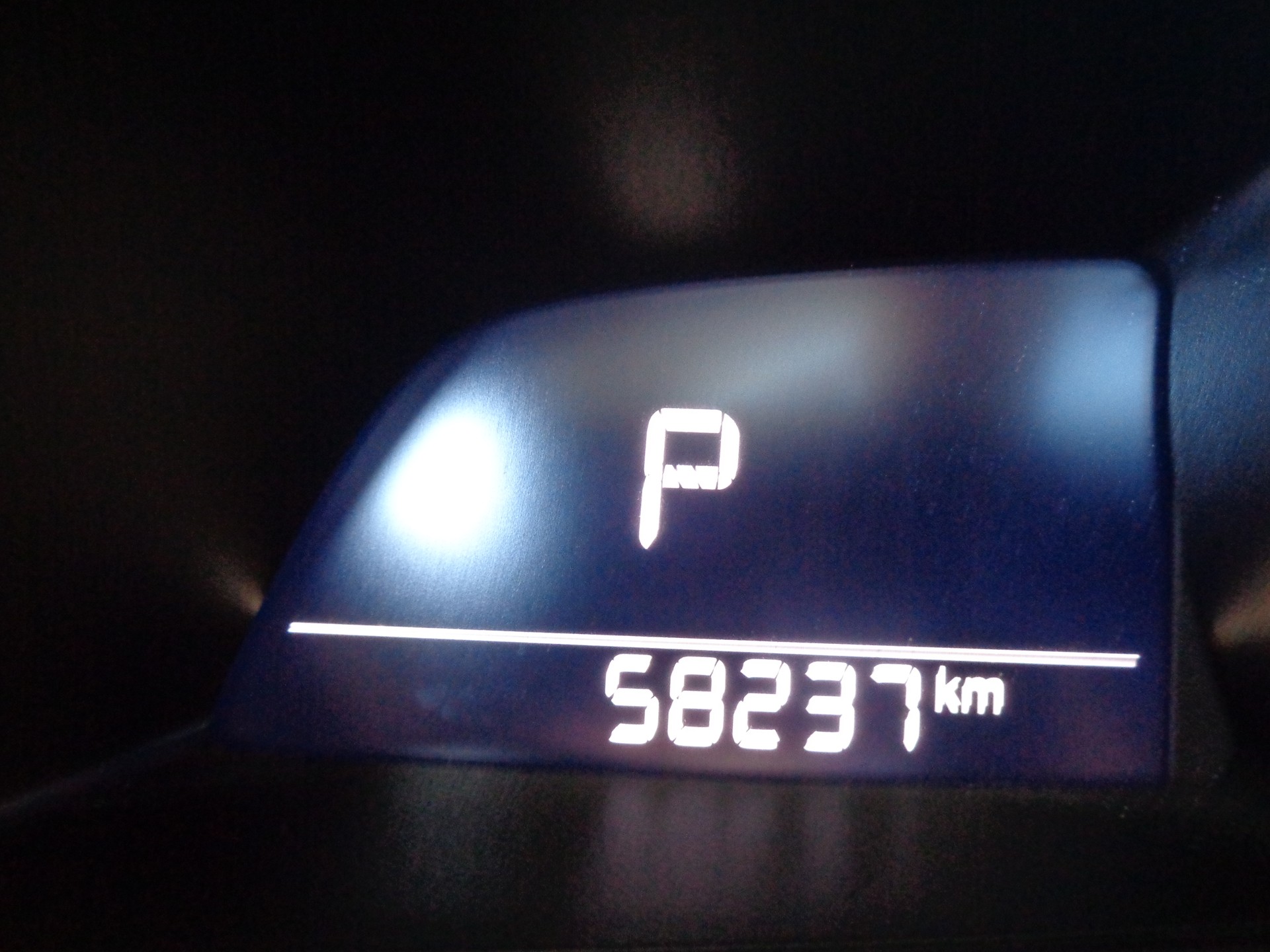 MAZDA 3 SKYACTIV-D 105 Ambition Automat-image-21