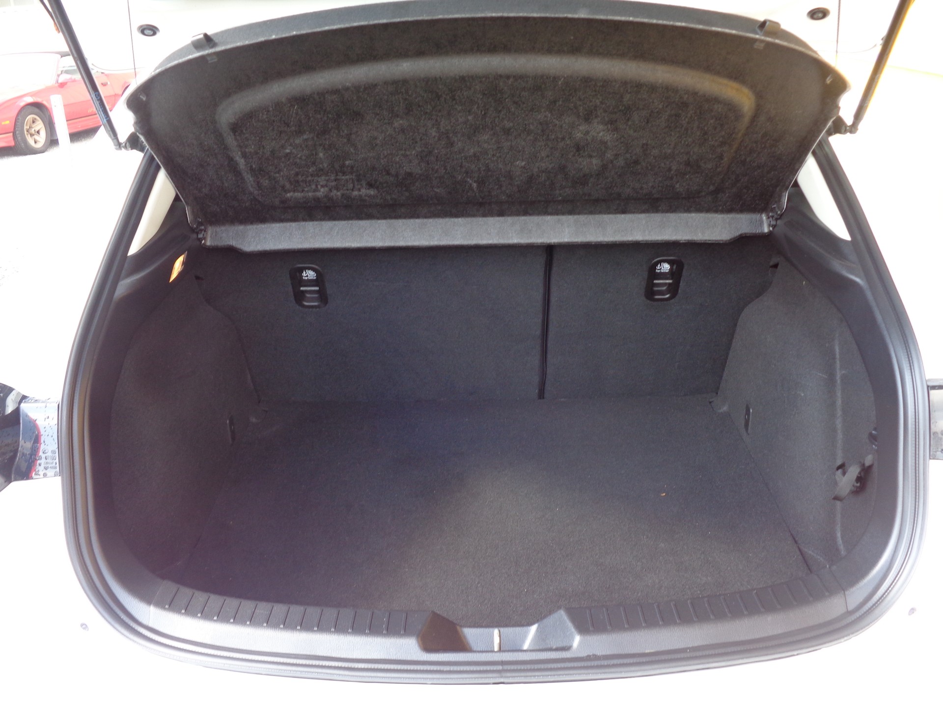 MAZDA 3 SKYACTIV-D 105 Ambition Automat-image-9