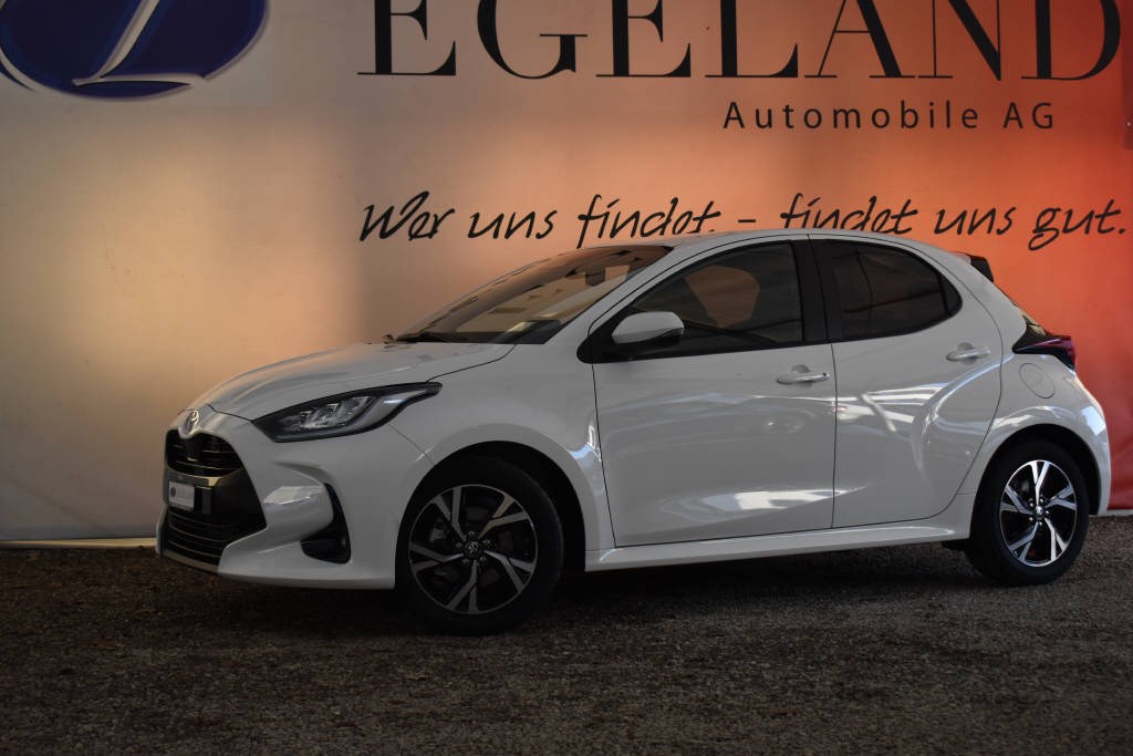 TOYOTA Yaris 1.5 VVT-i HSD Comfort Sport-image-0