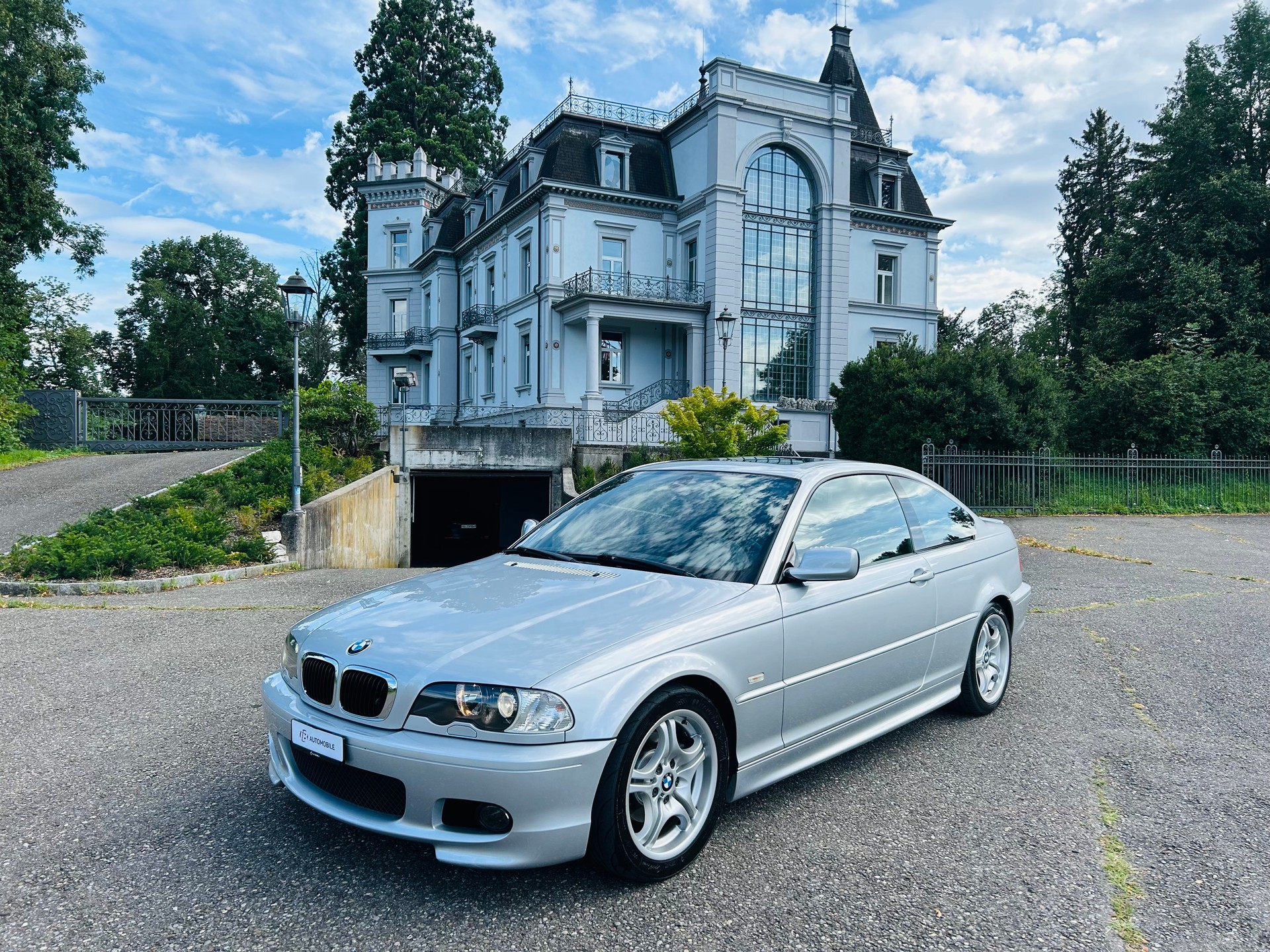 BMW 320Ci Coupé-image-1