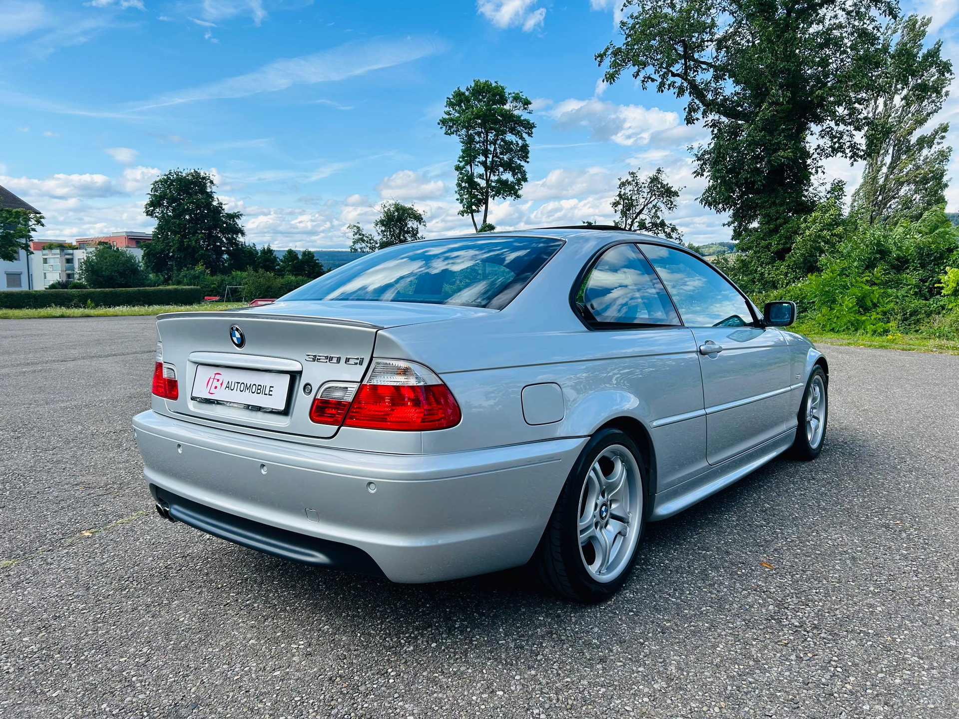 BMW 320Ci Coupé-image-5
