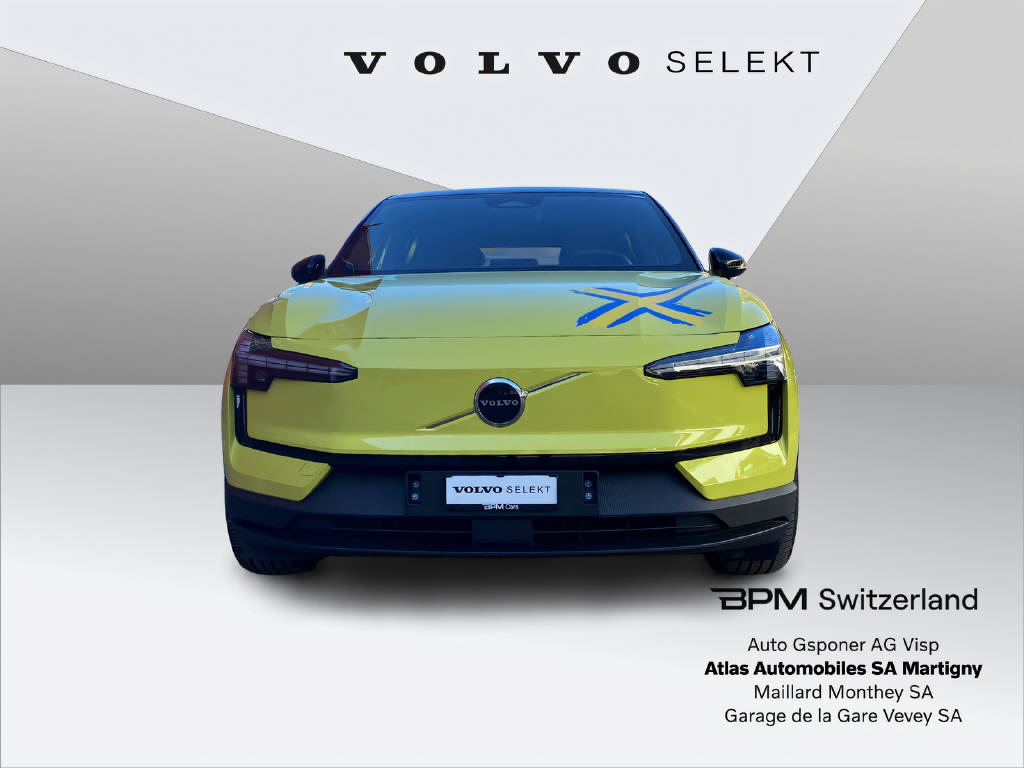 VOLVO EX30 E60 Plus-showroom-element-1