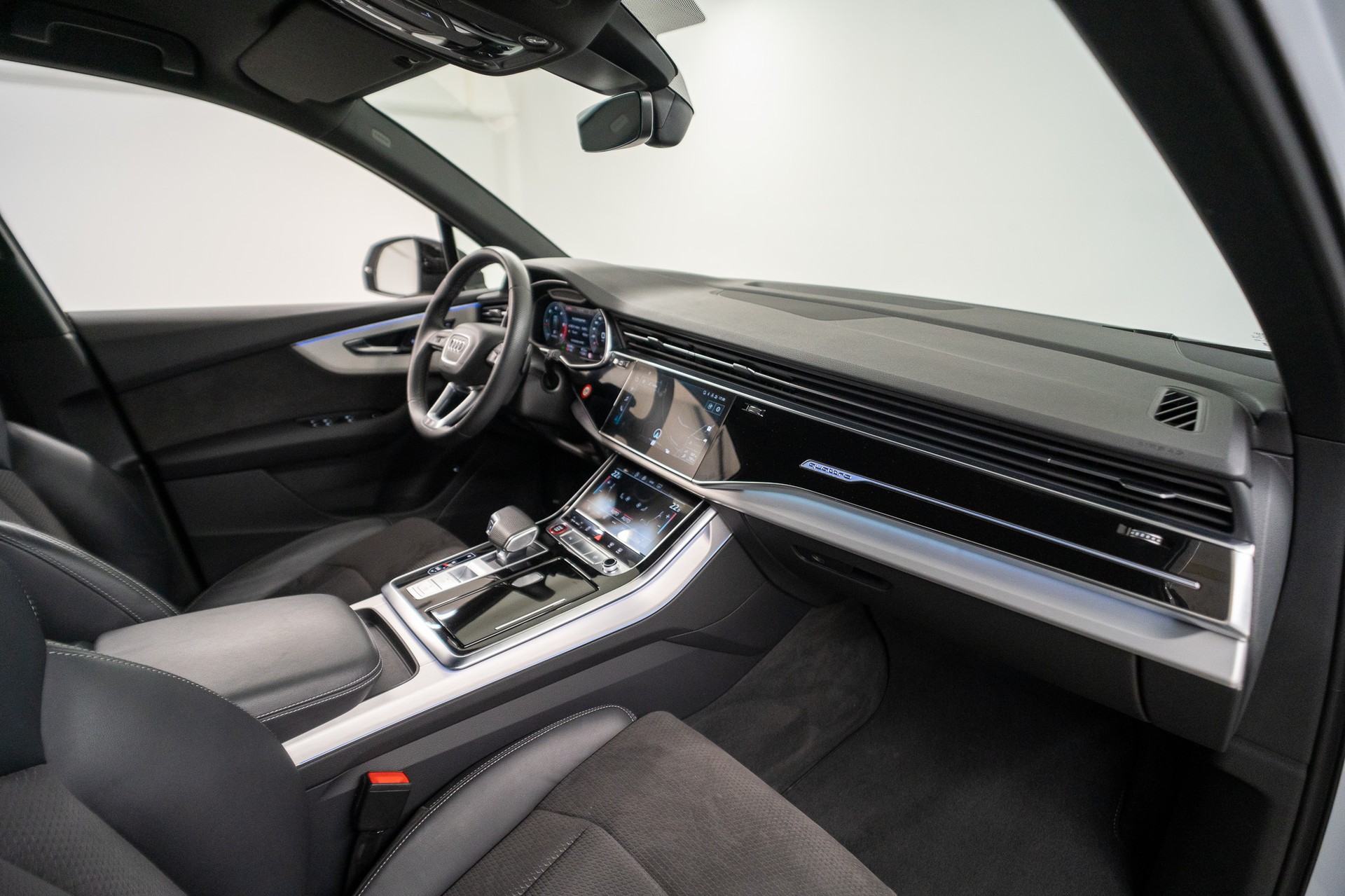 AUDI SQ7 4.0 V8 TDI quattro T-Tronic-image-12