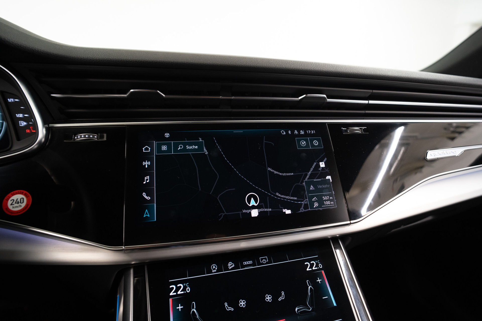 AUDI SQ7 4.0 V8 TDI quattro T-Tronic-image-17