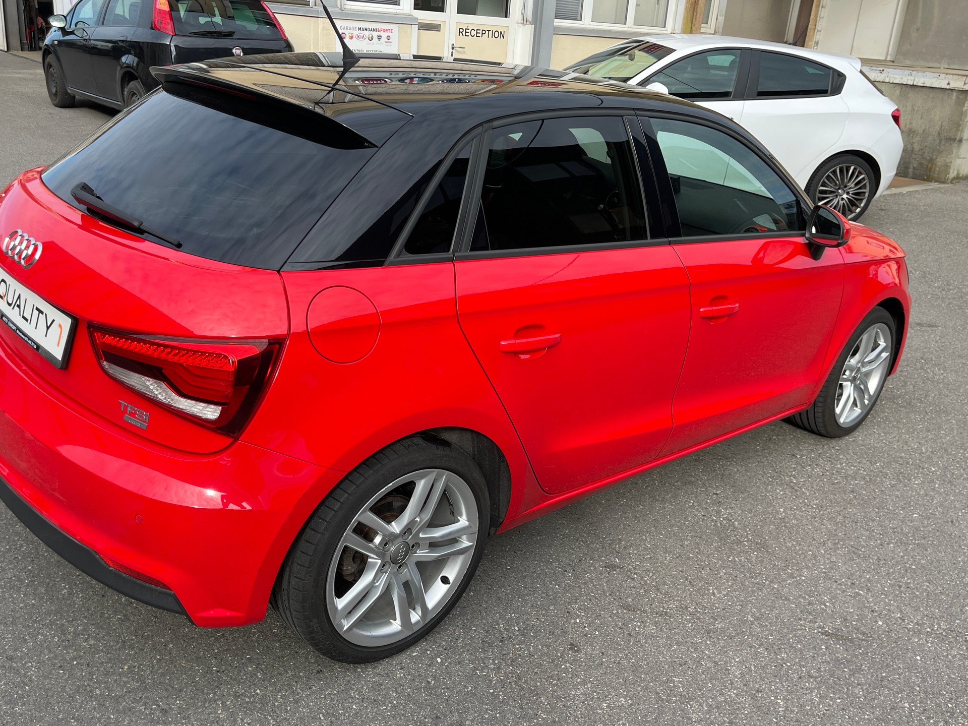AUDI A1 Sportback 1.0 TFSI Sport-image-13
