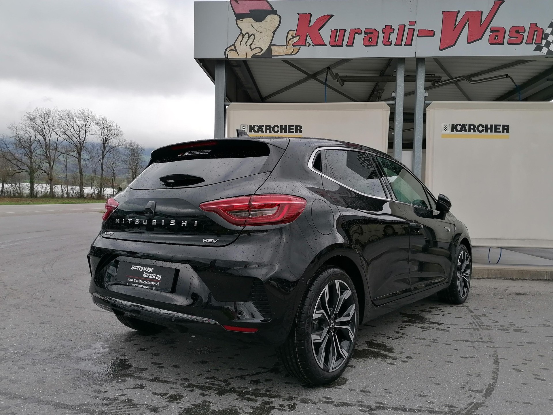MITSUBISHI Colt 1.6 HEV Instyle Edition MY25-showroom-element-1