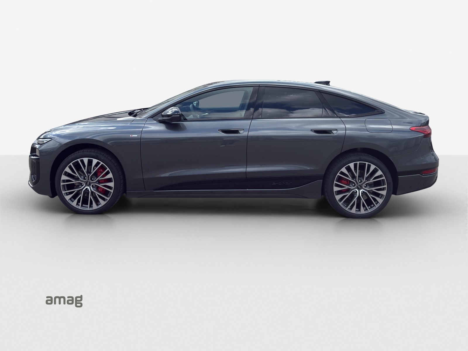 AUDI A6 Sportback e-tron quattro-image-1