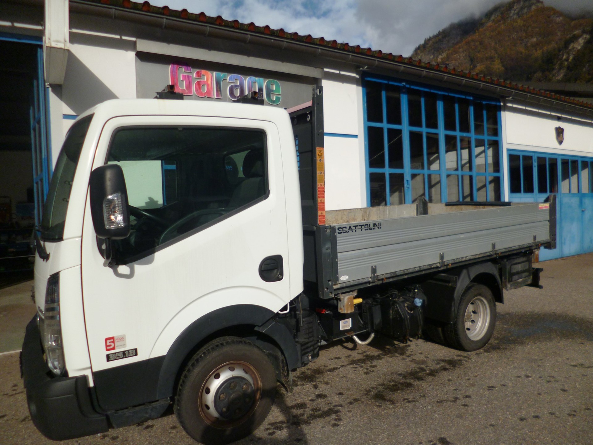 NISSAN NT400 35.13 L2 PRO Kaufen