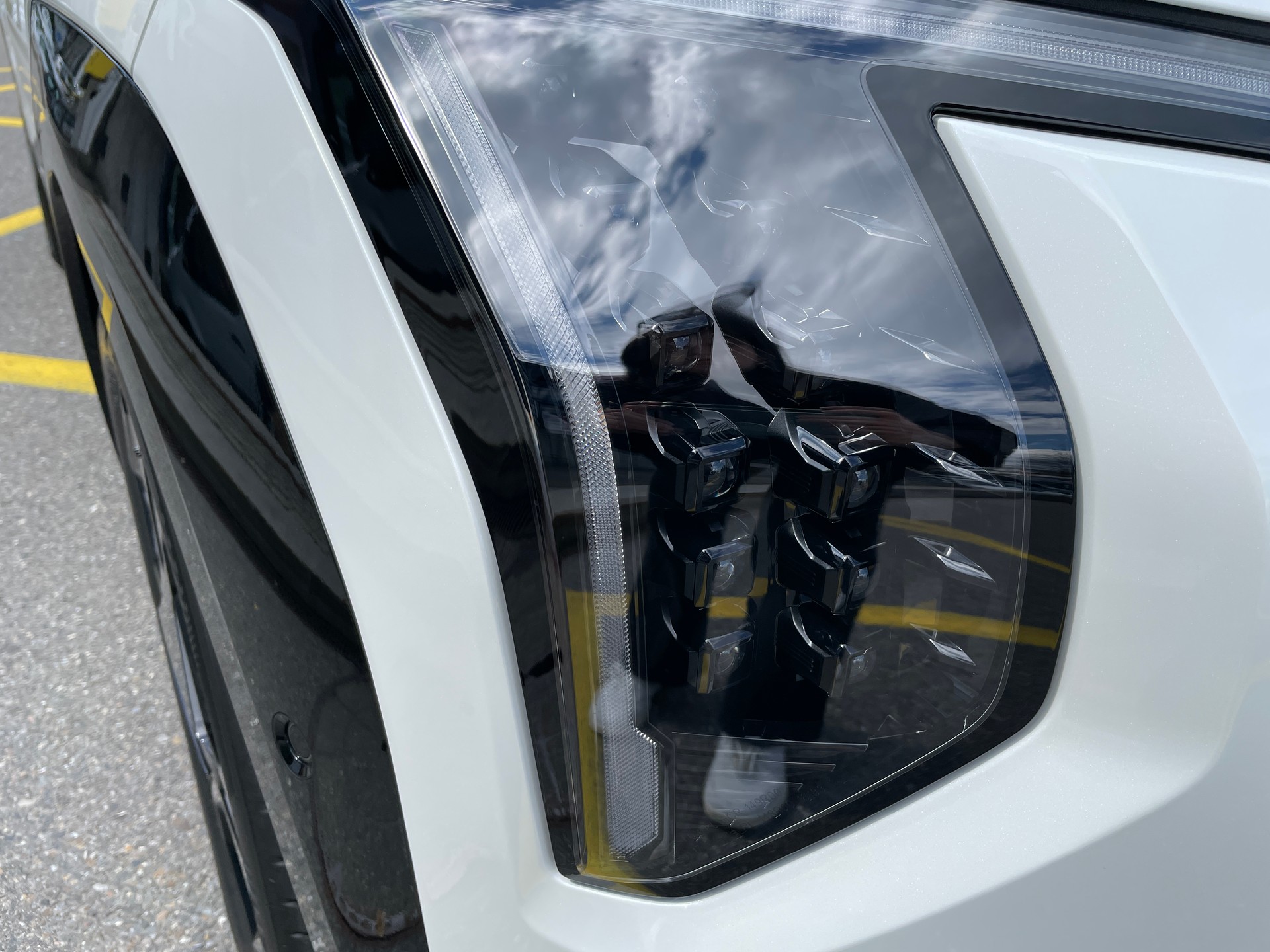 KIA EV3 81,4 kWh GT-Line mit Panoramadach-showroom-element-3
