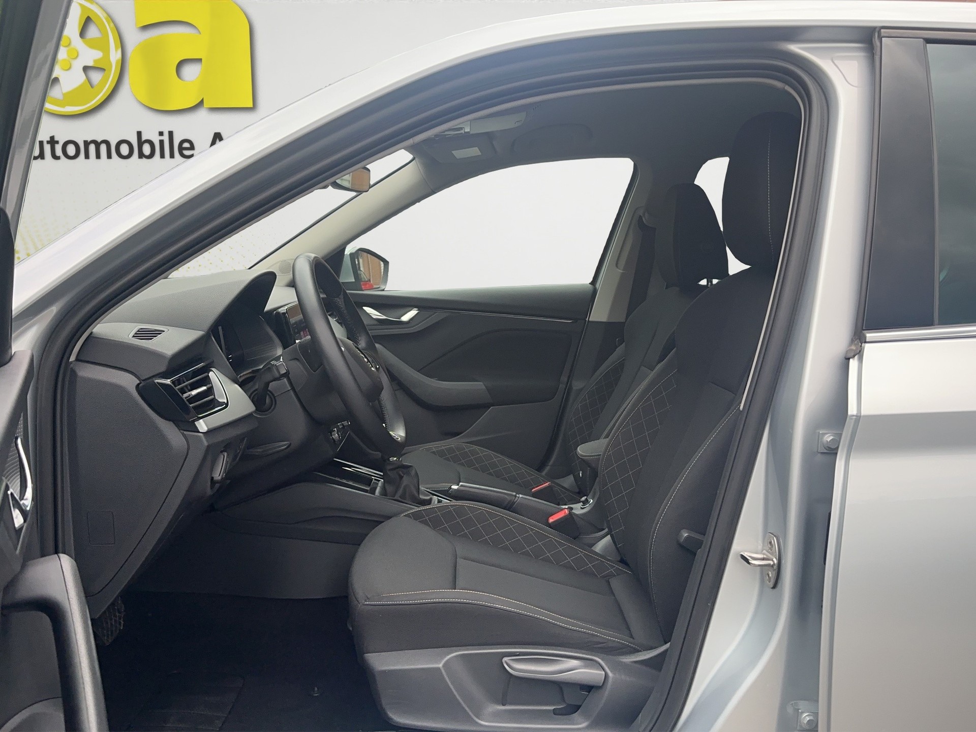 SKODA Kamiq 1.0 TSI Ambition Aut. Rückfahrkamera / Apple Car Play-image-10