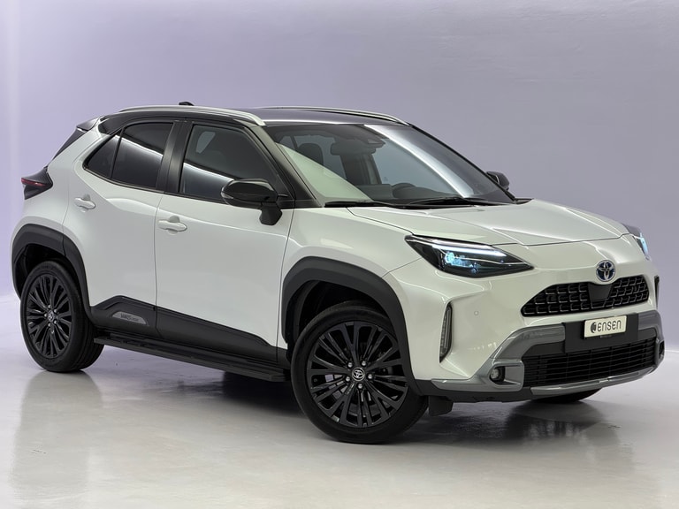 Yaris Cross 1.5 VVT-i HSD Adventure AWD-i