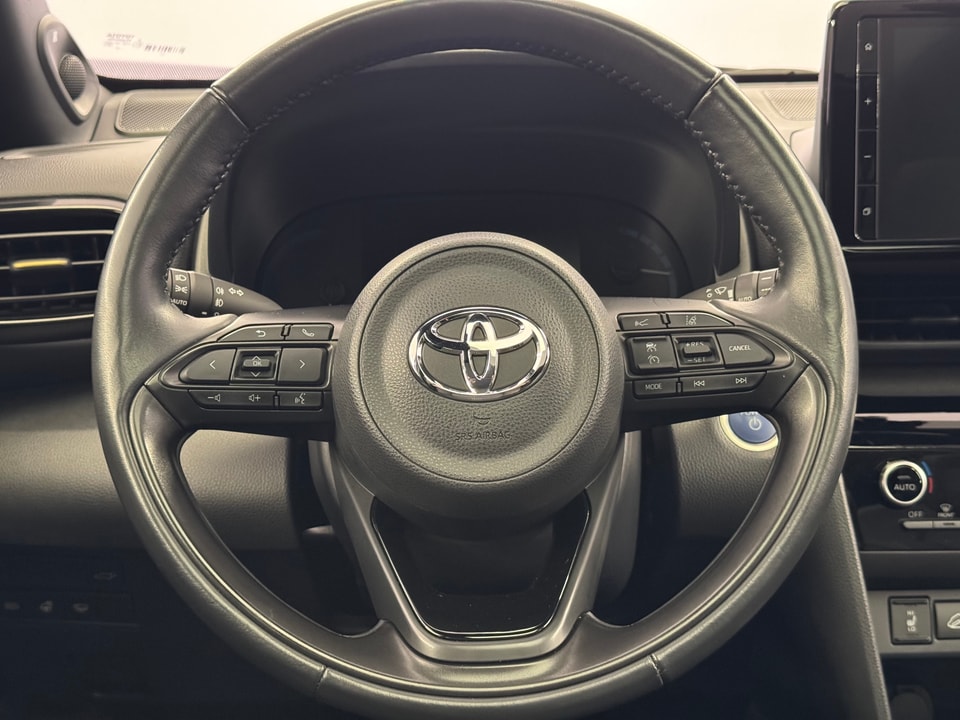 Yaris Cross 1.5 VVT-i HSD Adventure AWD-i