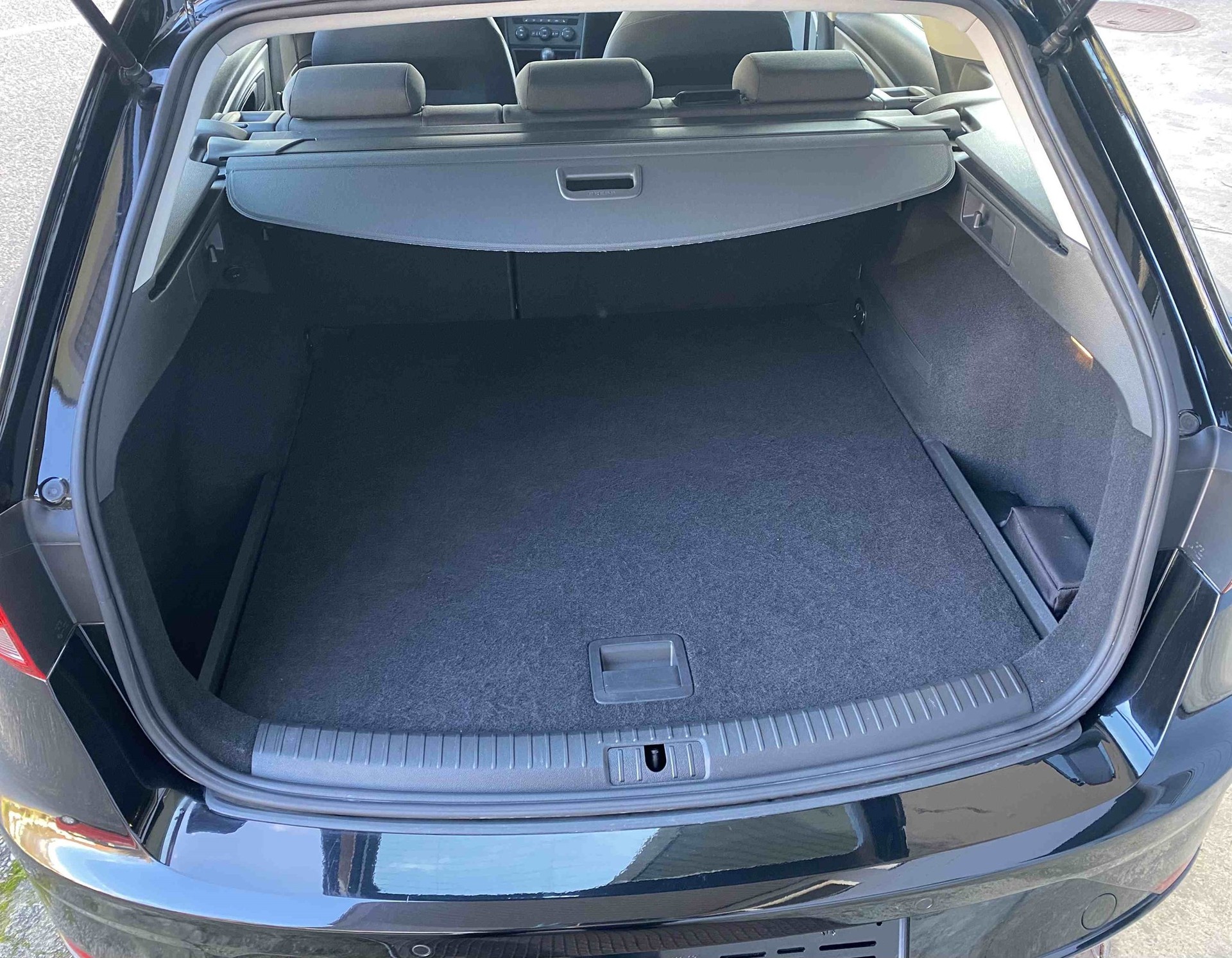 SEAT Leon ST 1.4 TGI Reference DSG CO2 Neutral! Reichweite 1050km Kaufen