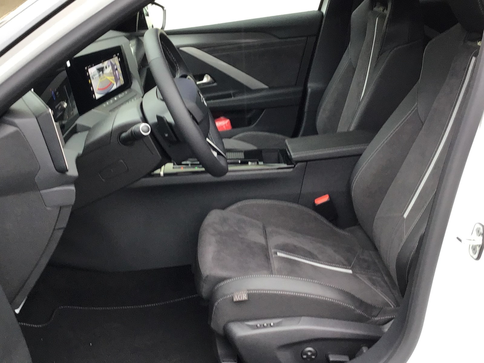 OPEL Astra Sports Tourer 1.6 PHEV Turbo GSe-showroom-element-3