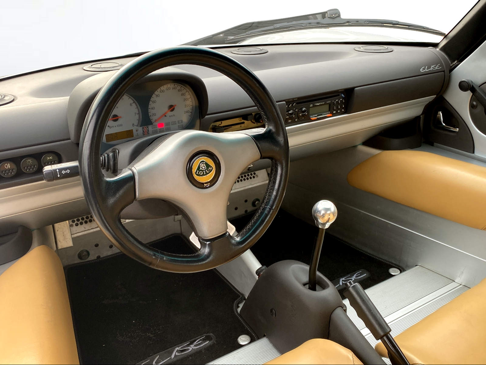 LOTUS Elise-image-4