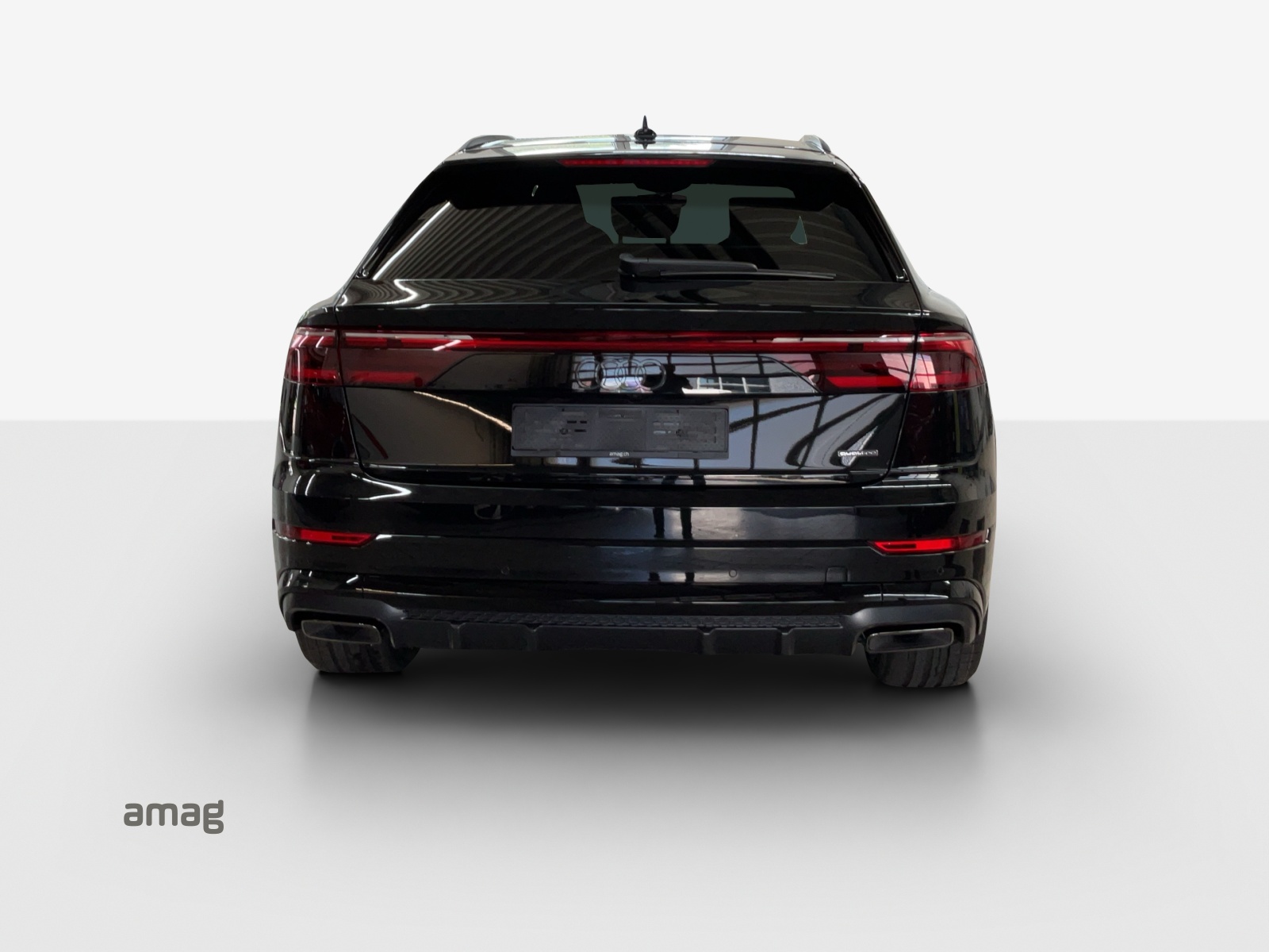 AUDI Q8 55 TFSI e quattro PHEV tiptronic-showroom-element-3