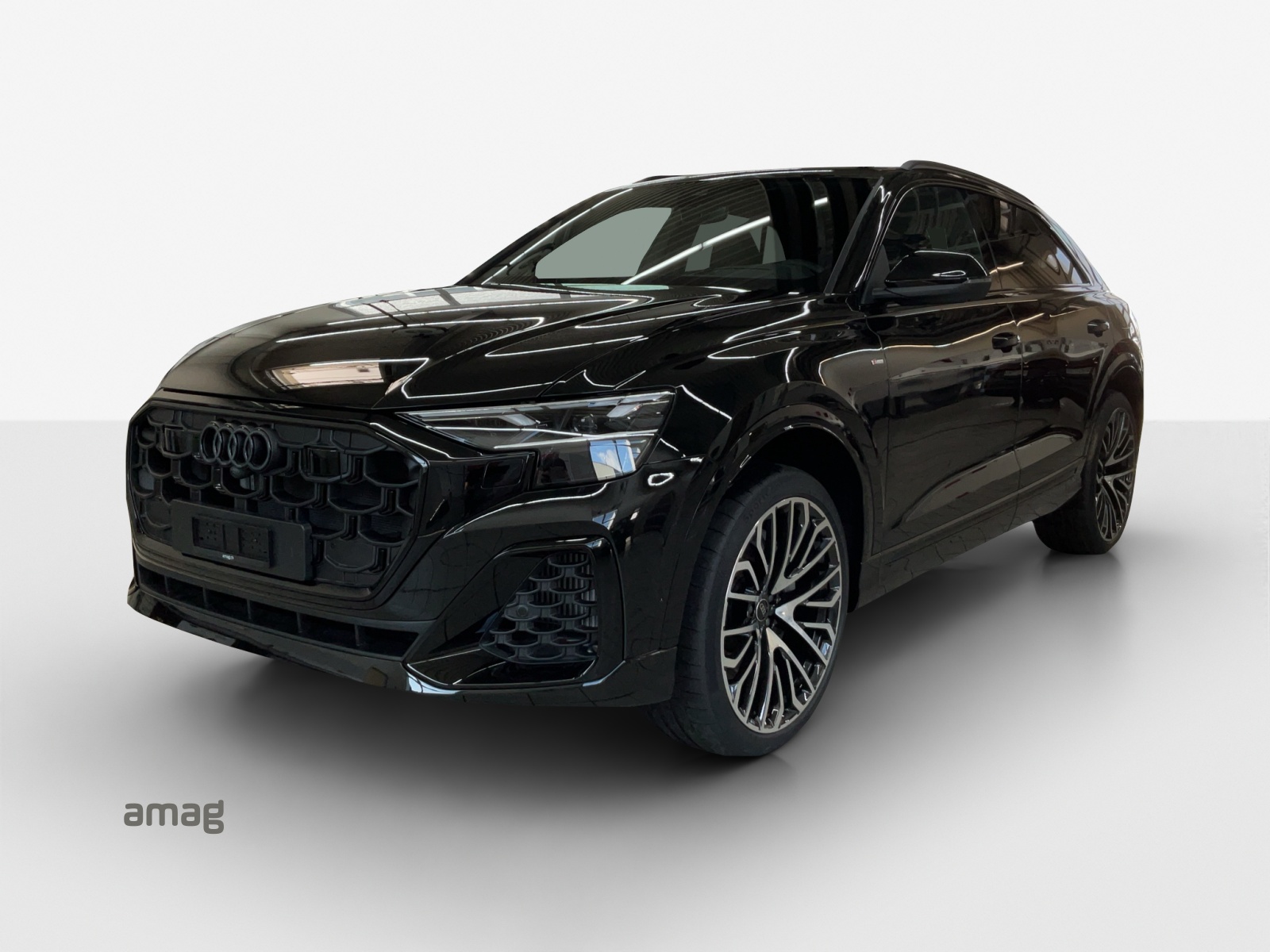 AUDI Q8 55 TFSI e quattro PHEV tiptronic