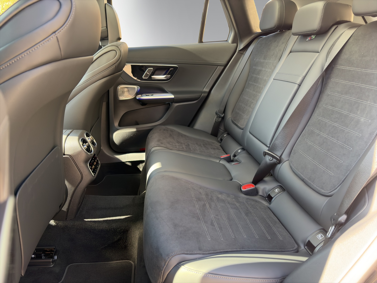 Image MERCEDES-BENZ GLC-220 GLC 220 d 4Matic 9G-Tronic