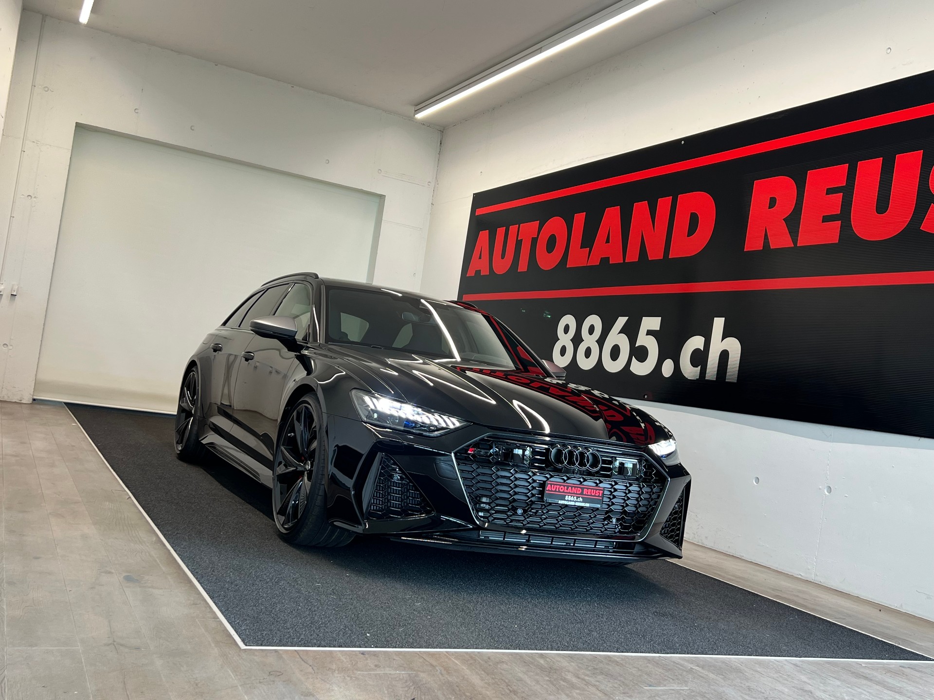 AUDI RS6 Avant 4.0 TFSI V8 Performance quattro