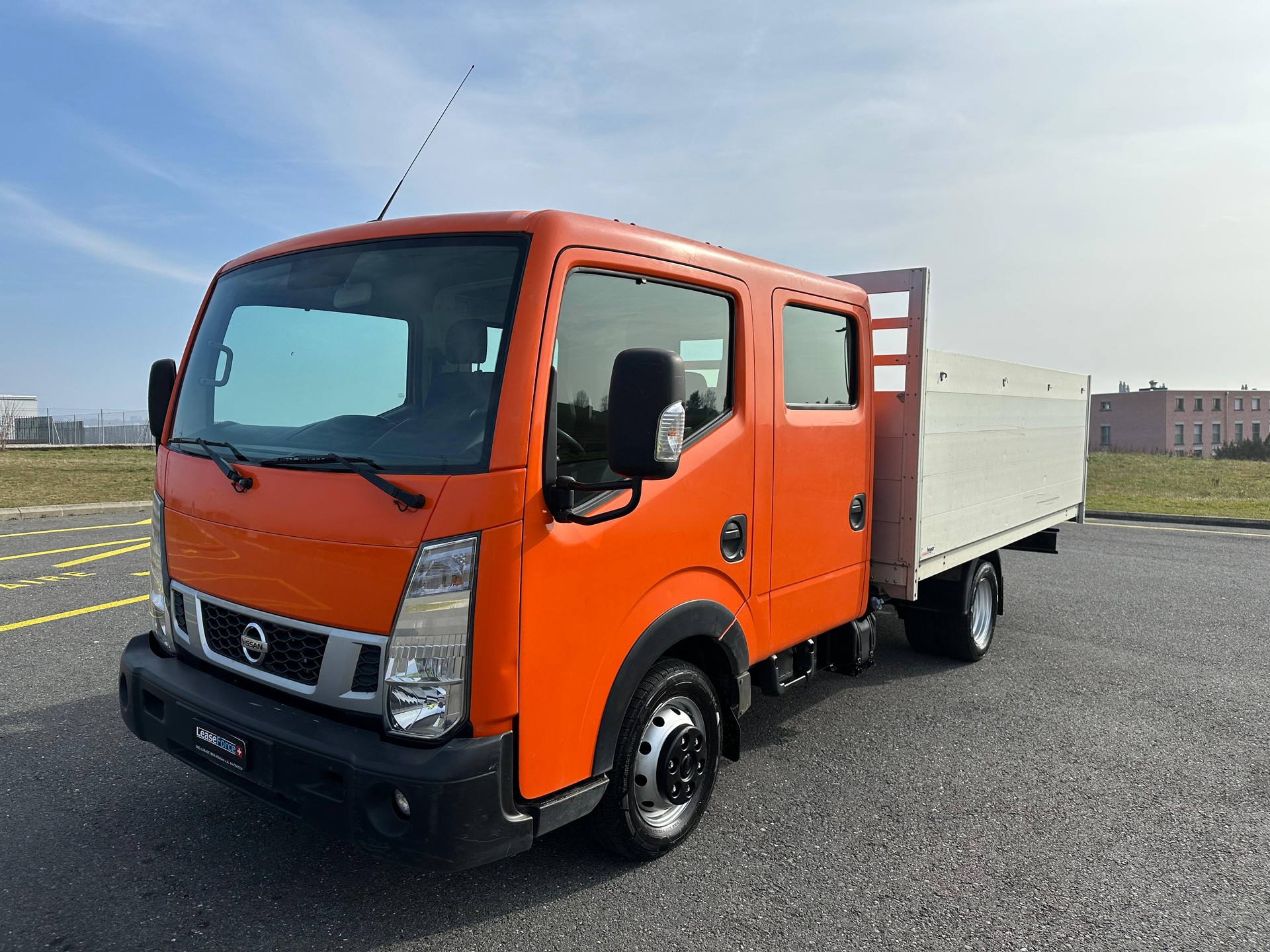 NISSAN NT400 35.15 PRO DK
