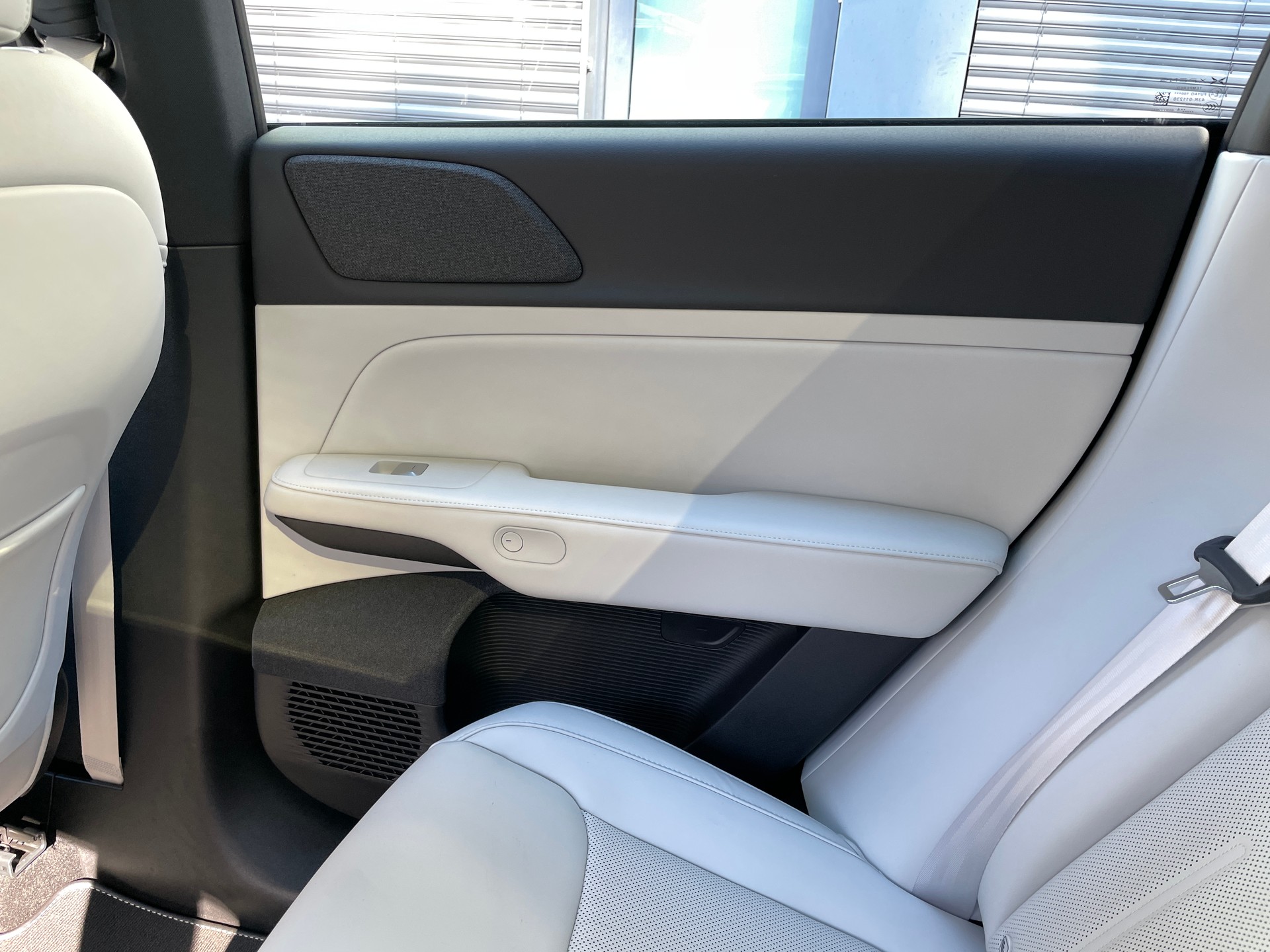 XPENG G6 Performance AWD 87.5 kWh-image-18