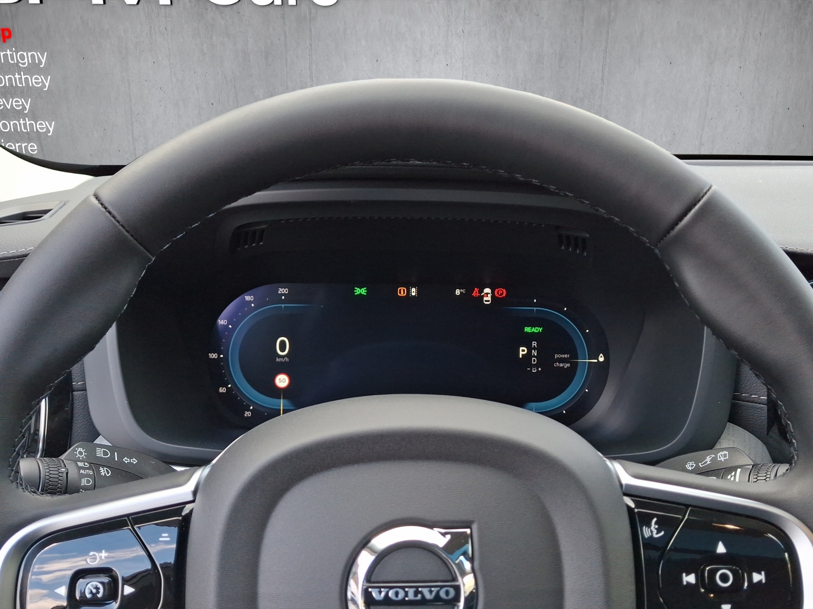 Image VOLVO XC60 XC60 T8 eAWD PluginHybrid Xcentric Geartronic