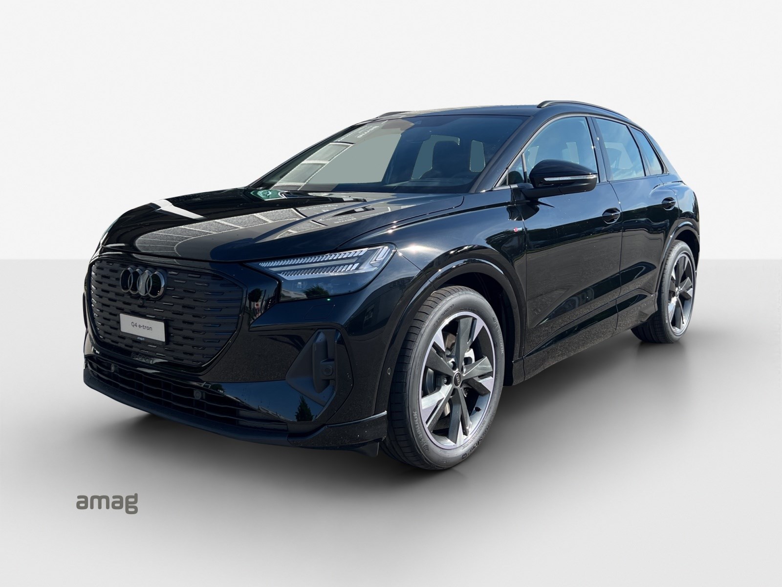 AUDI Q4 e-tron 45 quattro