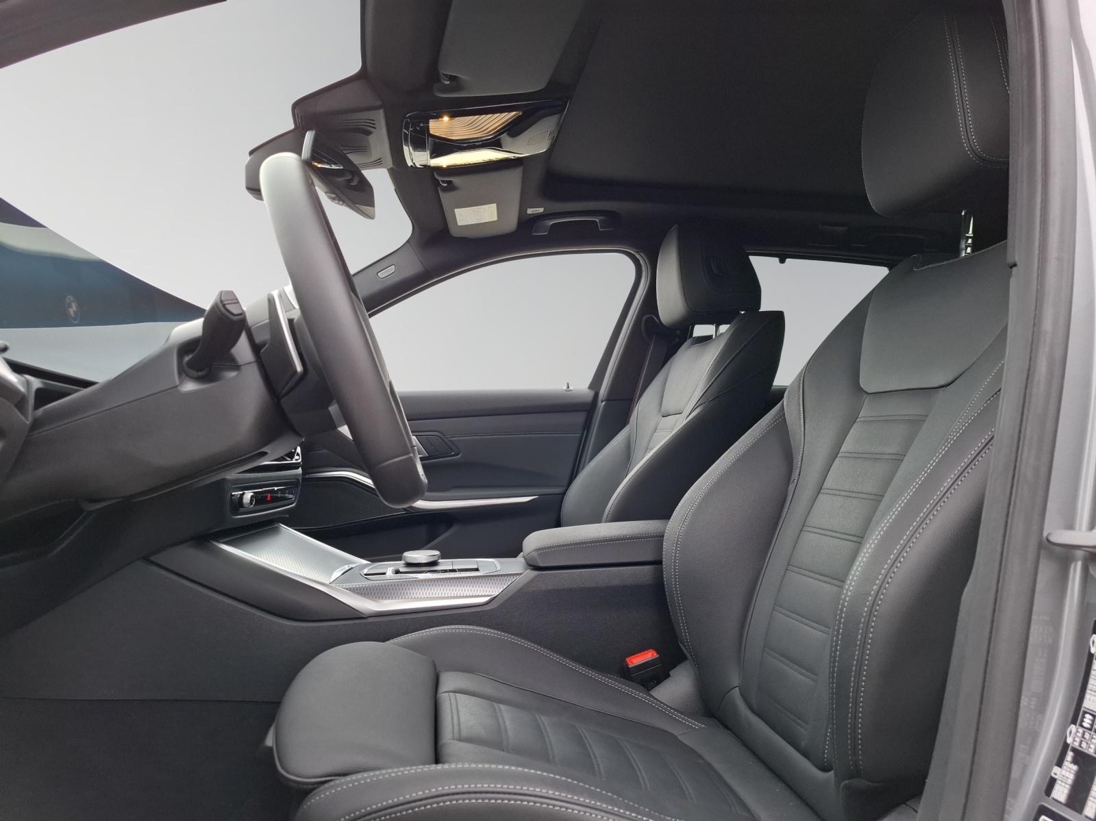 BMW 320d xDrive SAG Touring-showroom-element-3