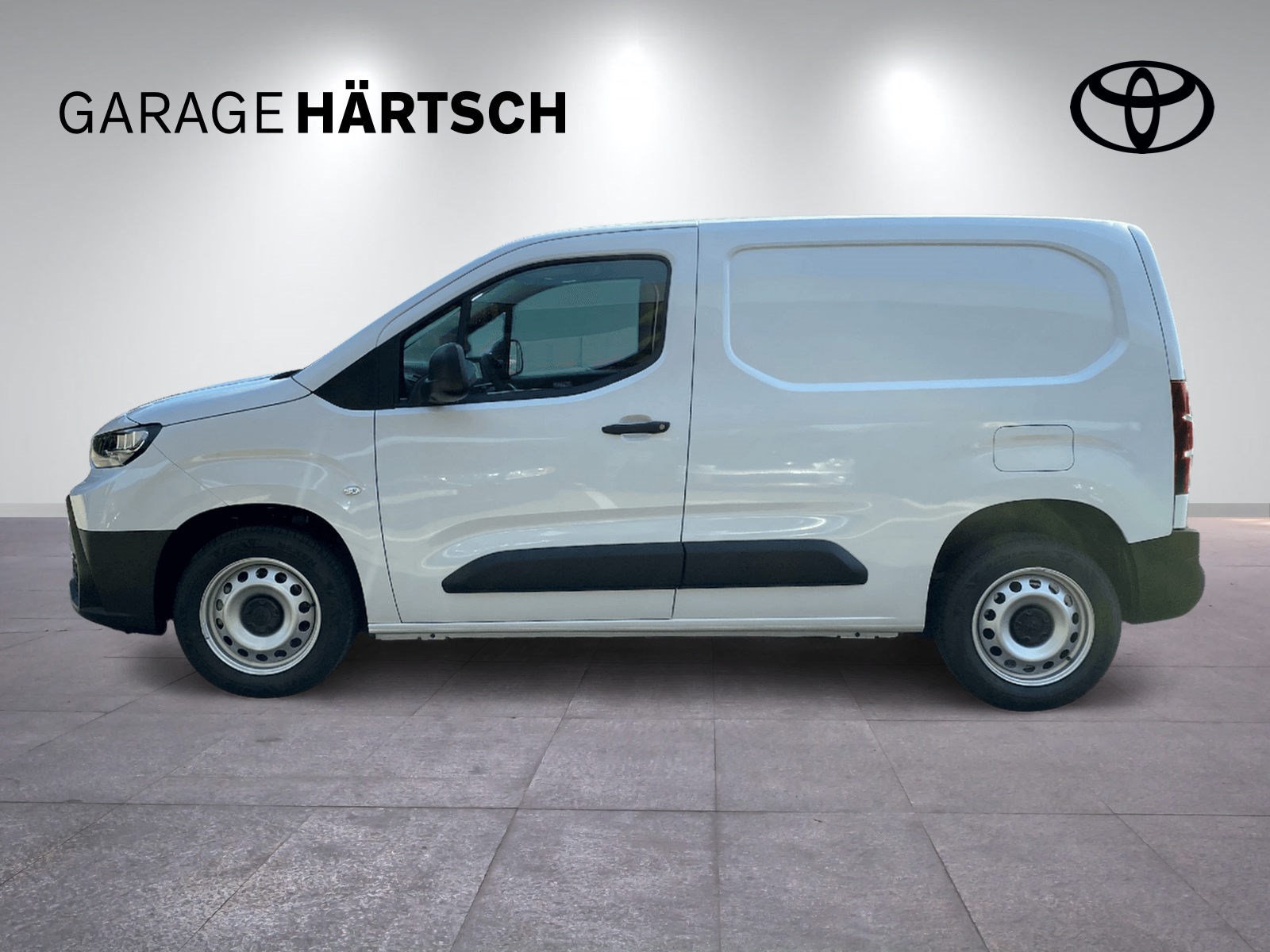 TOYOTA PROACE CITY Van L1 1.2 Active-showroom-element-1
