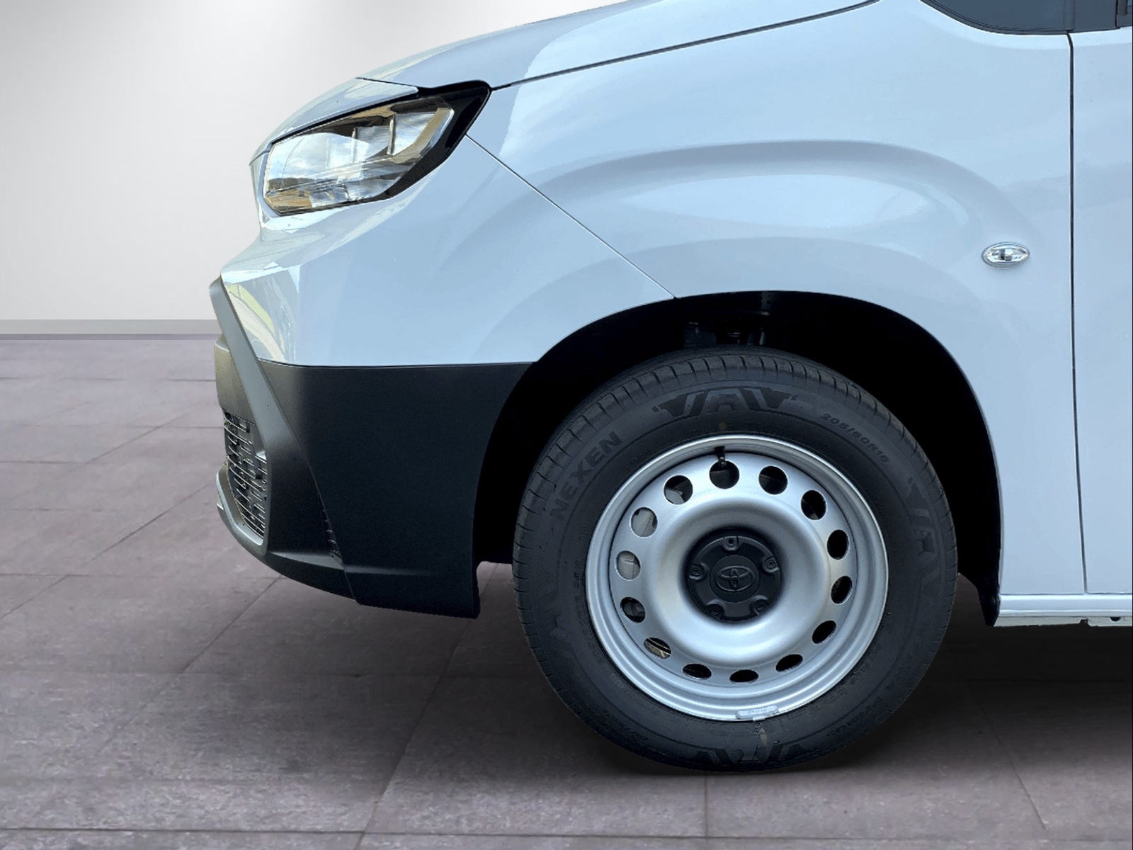 TOYOTA PROACE CITY Van L1 1.2 Active-showroom-element-2