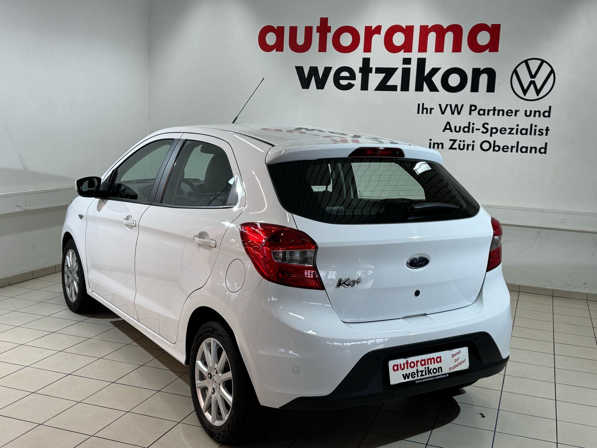 FORD KA+ 1.2 Ti-VCT Active-showroom-element-3