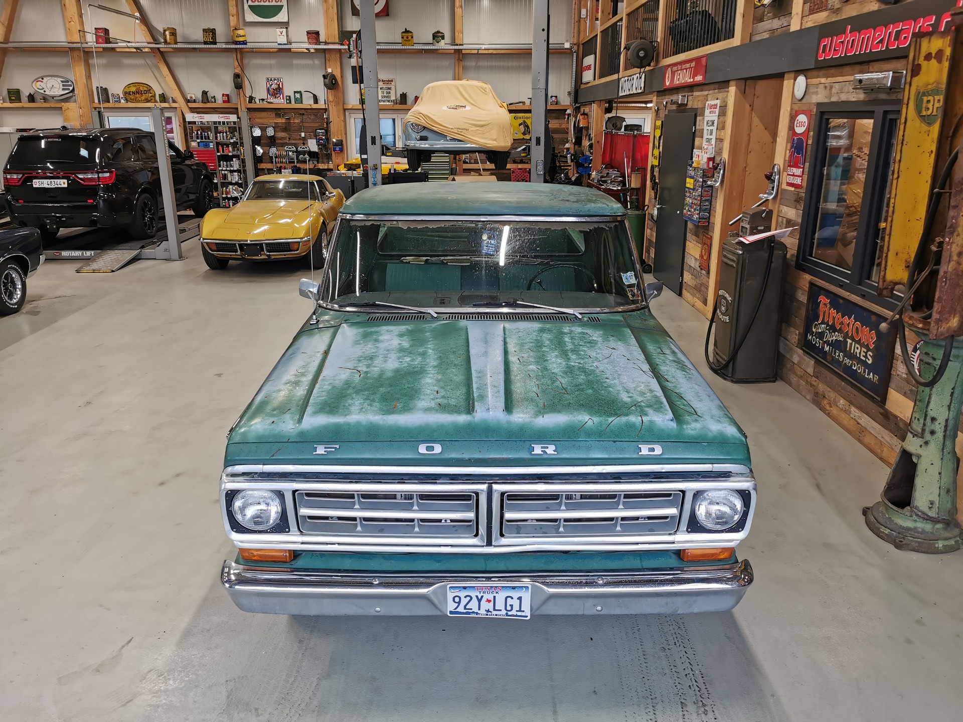 FORD F100 Patina Truck-image-2
