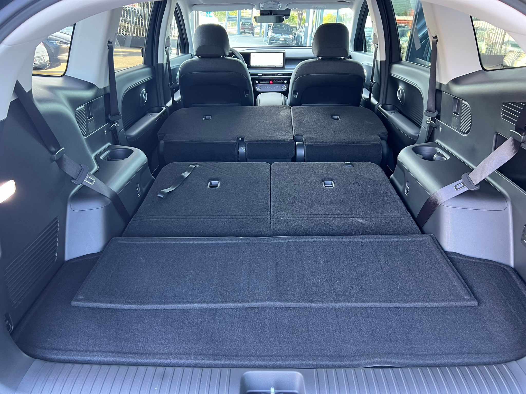 Image HYUNDAI IONIQ Ioniq 9 110kWh Amplia 4WD