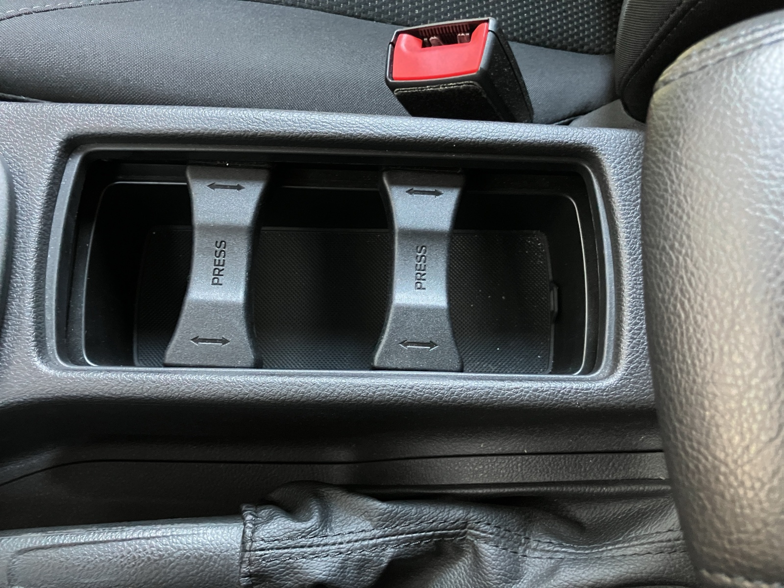 FORD Focus Station Wagon 1.0i EcoB 100 Trend-image-19