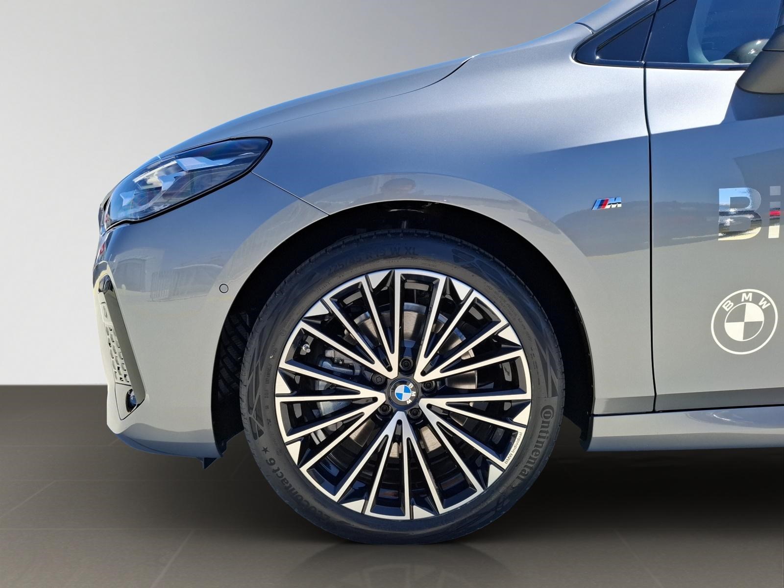 BMW 223 Active Tourer 223i xDrive SDKG Active Tourer-showroom-element-2