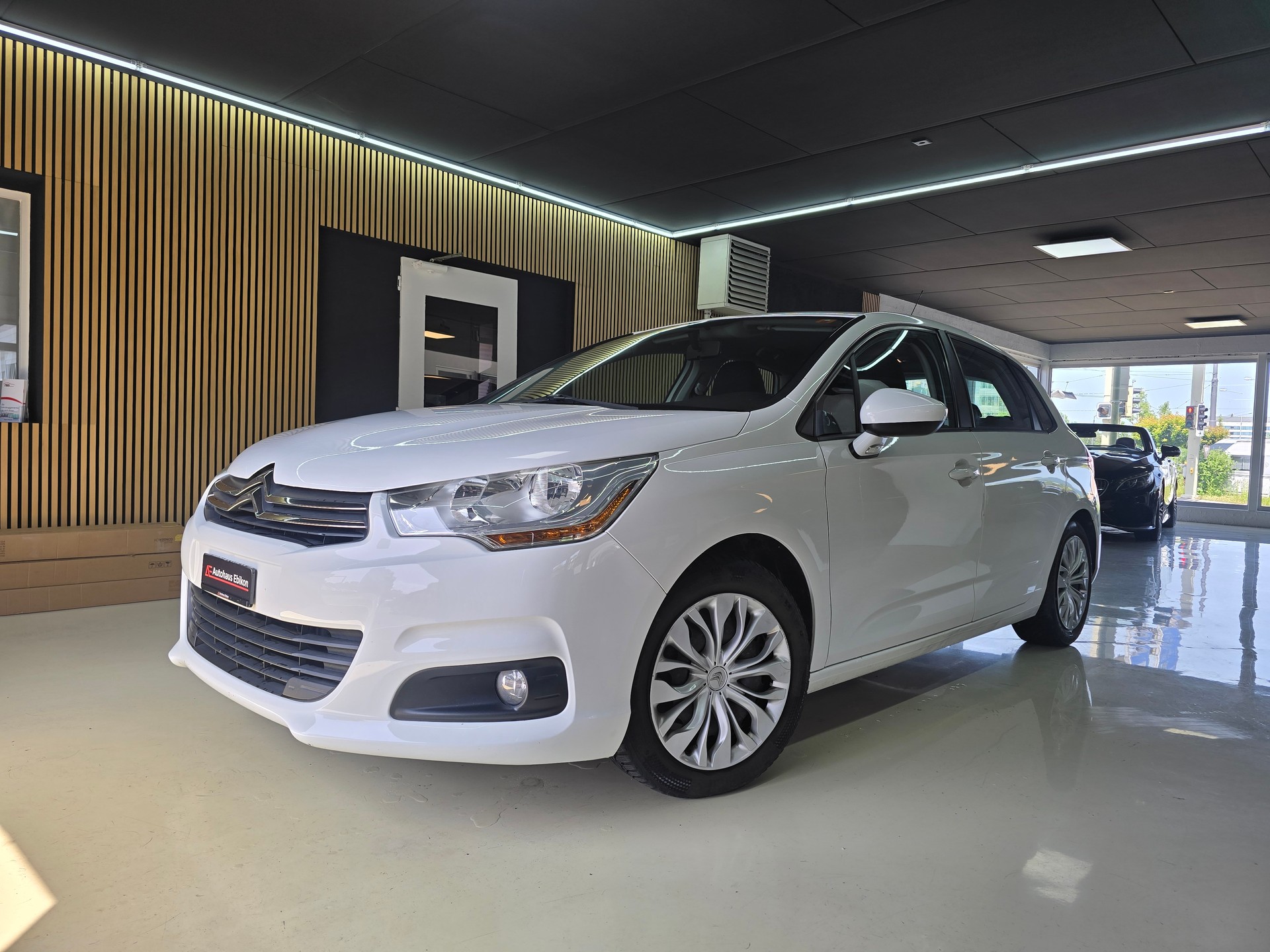 CITROEN C4 1.2 Pure Tech Live Edition