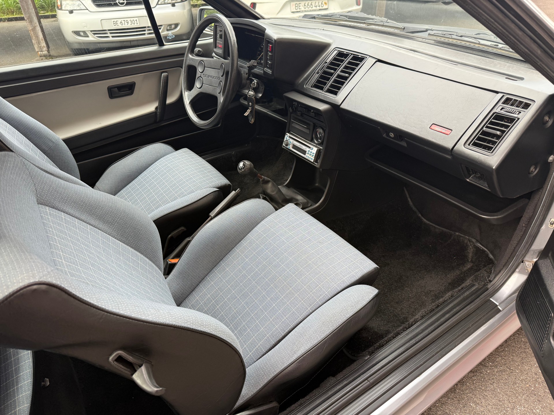 VW Scirocco 1800 GT 16V-image-8