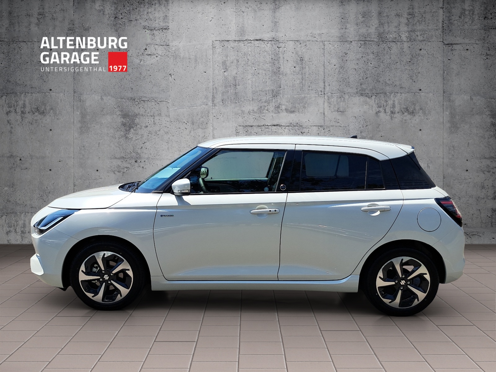 SUZUKI Swift 1.2 Tradizio Top Hybrid CVT-showroom-element-1