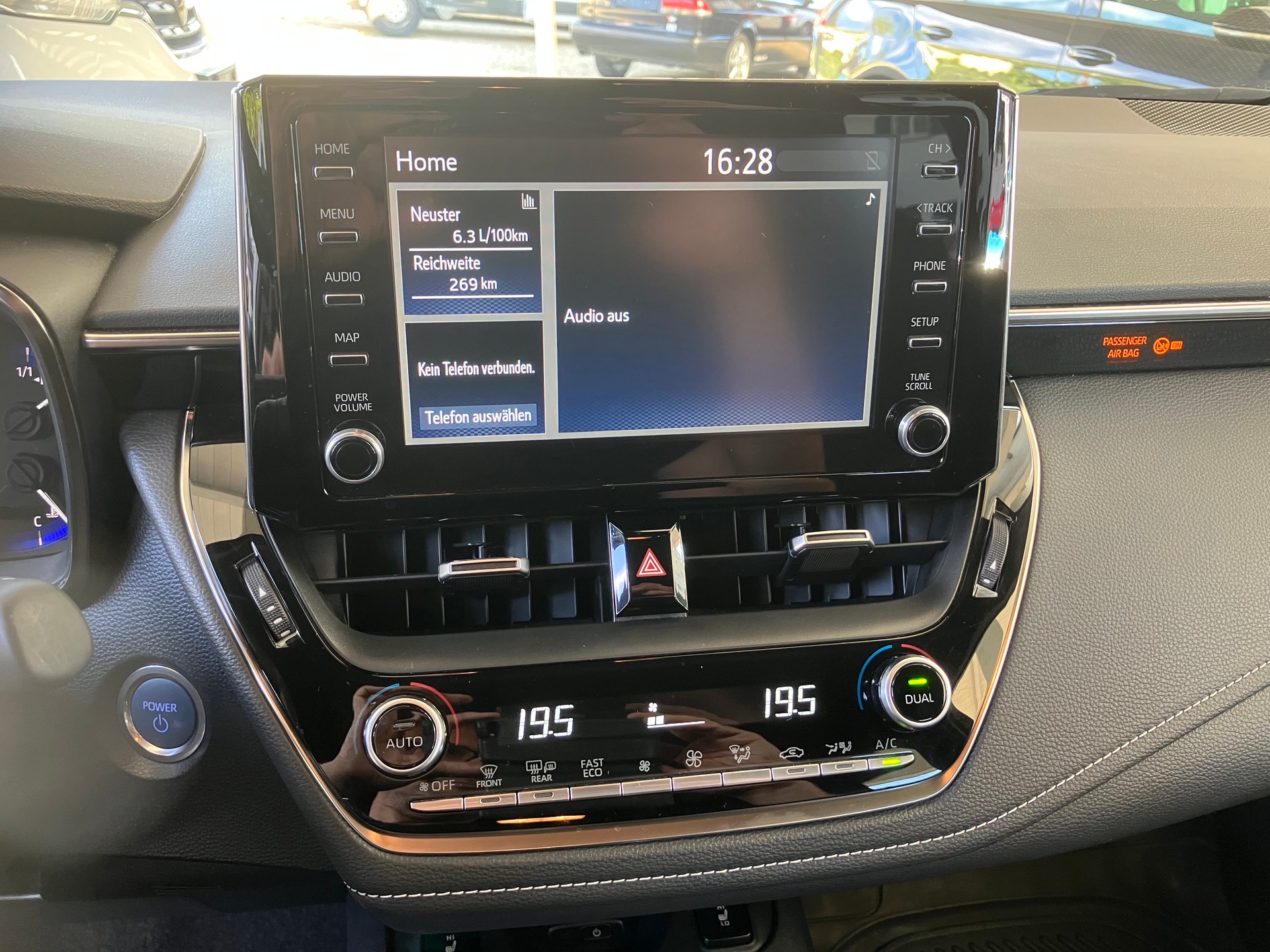 SUZUKI Swace 1.8 Hybrid Compact+ E-CVT-image-11