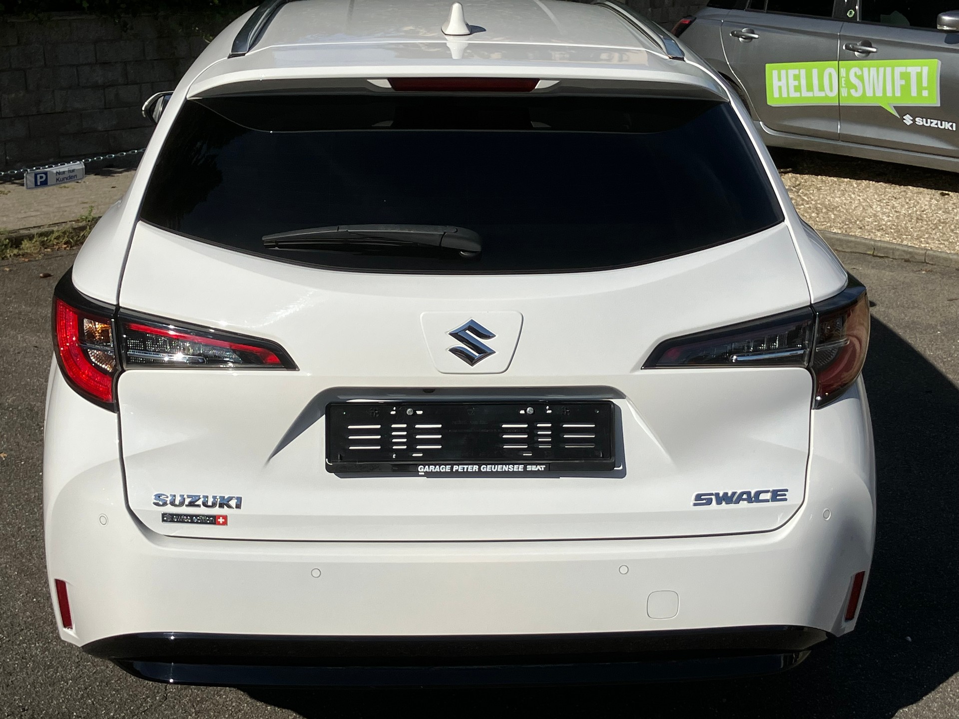 SUZUKI Swace 1.8 Hybrid Compact+ E-CVT-image-4