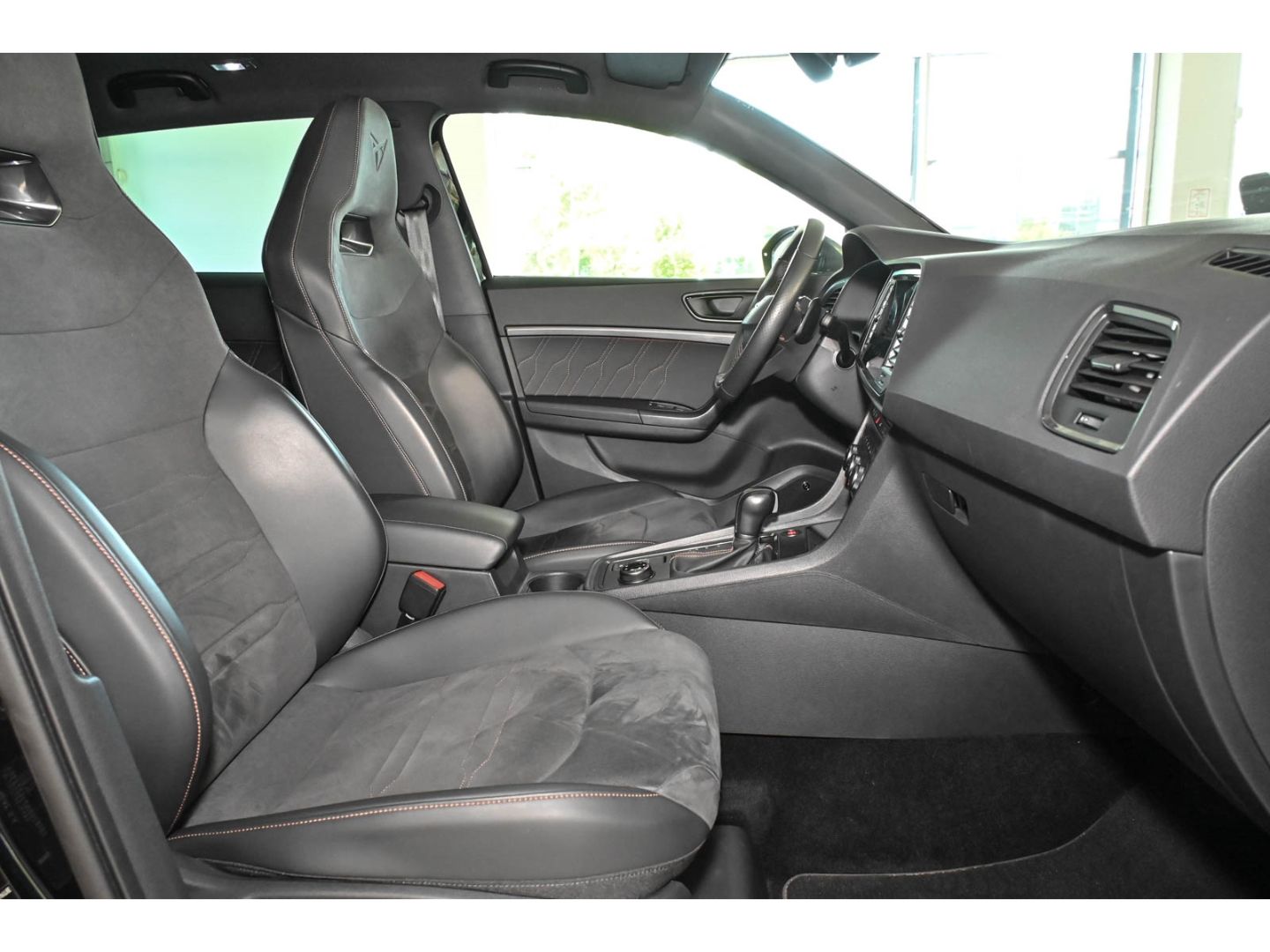 CUPRA Ateca 2.0TSI 4Drive DSG-showroom-element-3