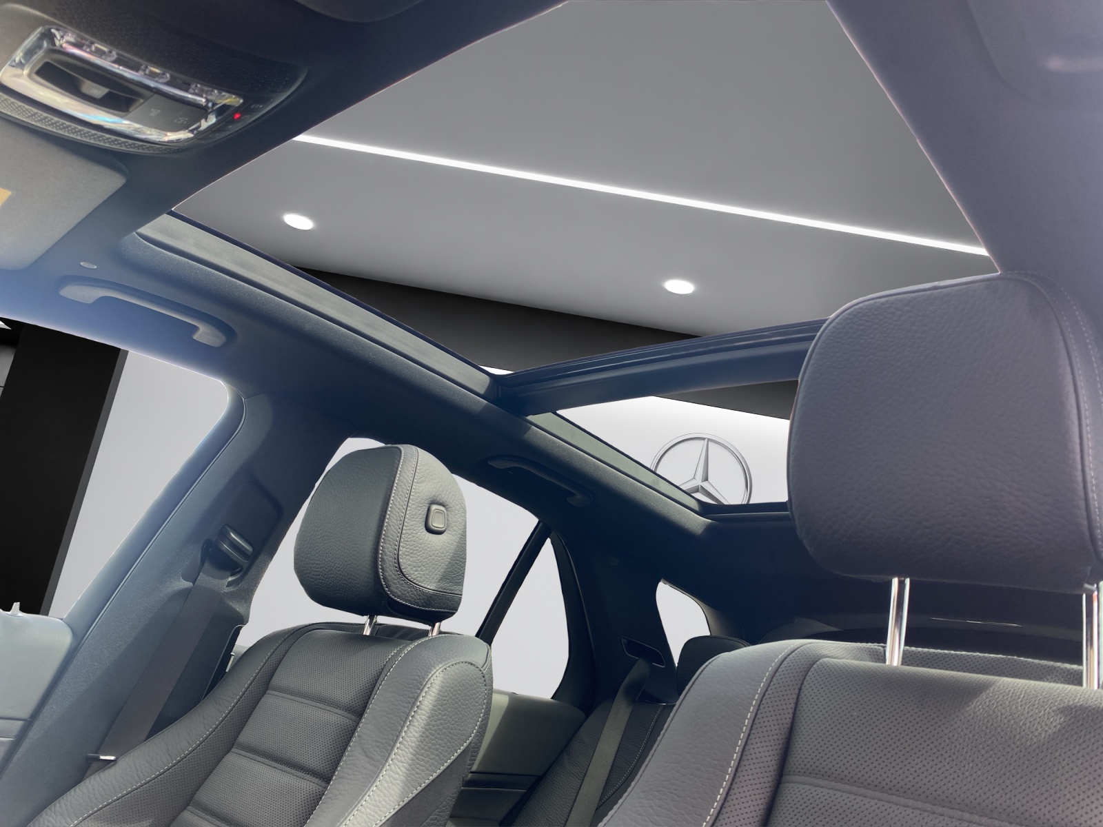 Image MERCEDES-BENZ GLE-300 GLE 300 d 4Matic 9G-Tronic