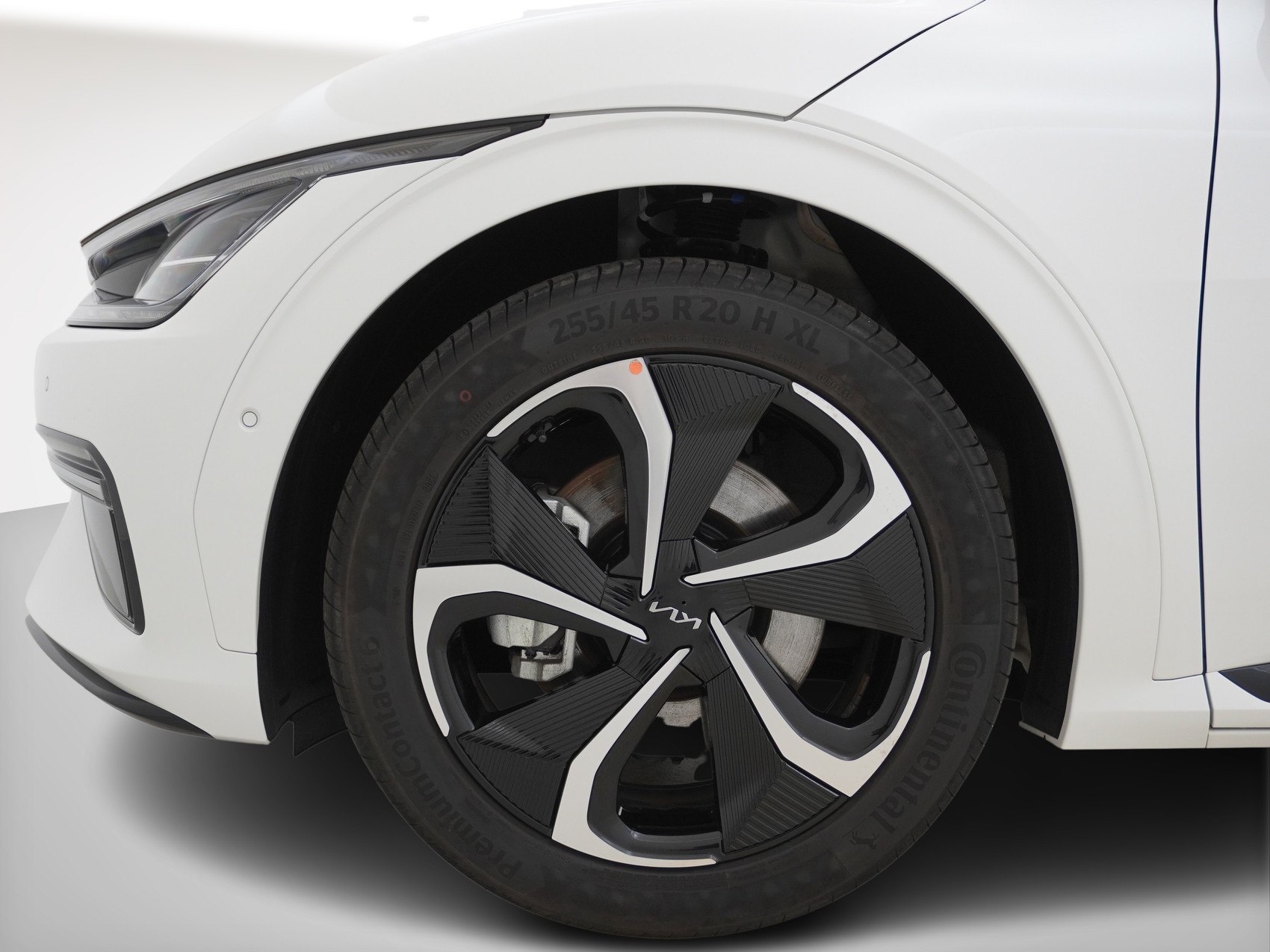 KIA EV6 77 kWh GT-Line 4x4-image-8